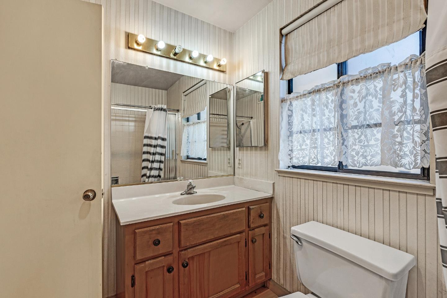 Detail Gallery Image 18 of 36 For 5009 Cribari, San Jose,  CA 95135 - 1 Beds | 1/1 Baths