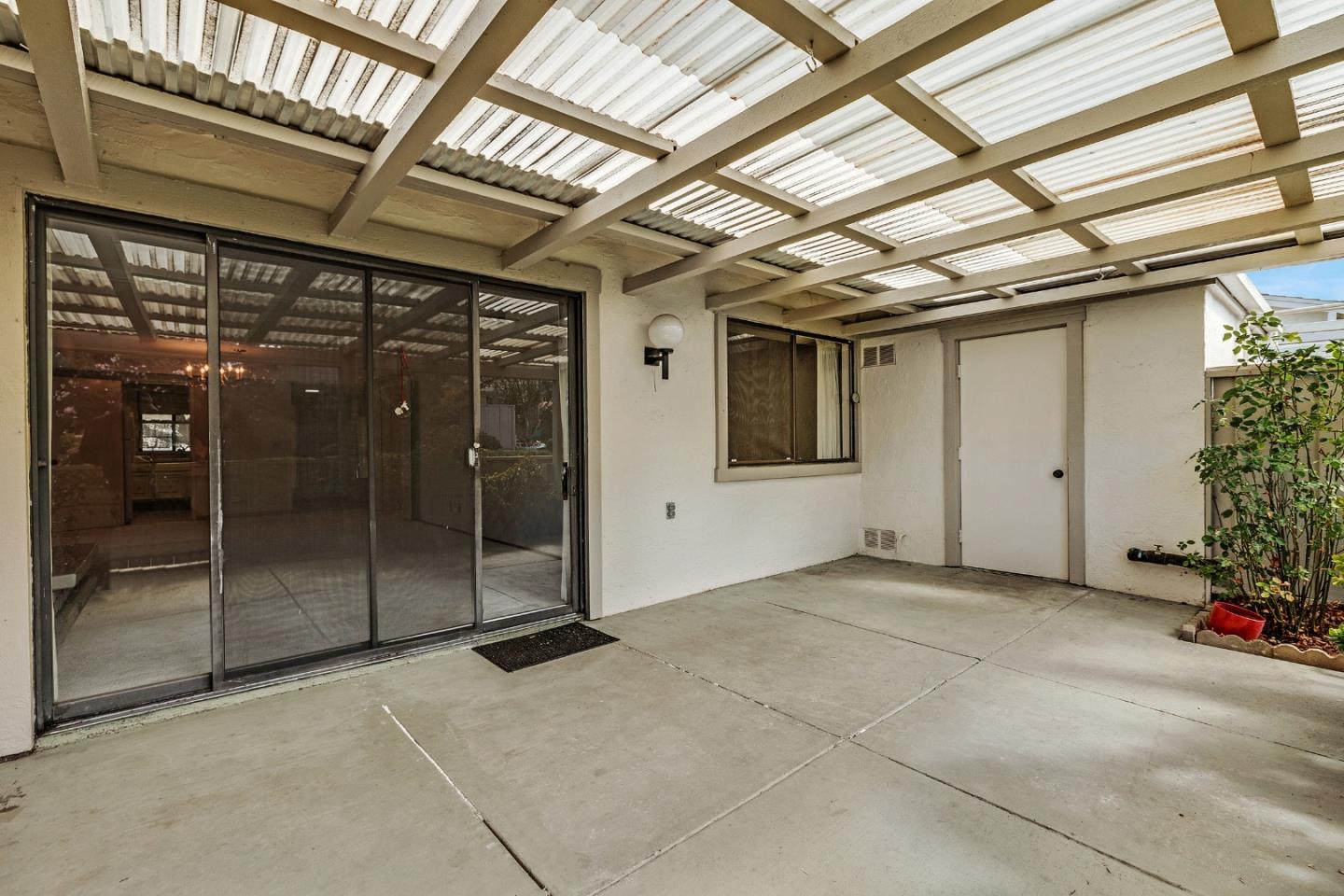 Detail Gallery Image 22 of 36 For 5009 Cribari, San Jose,  CA 95135 - 1 Beds | 1/1 Baths