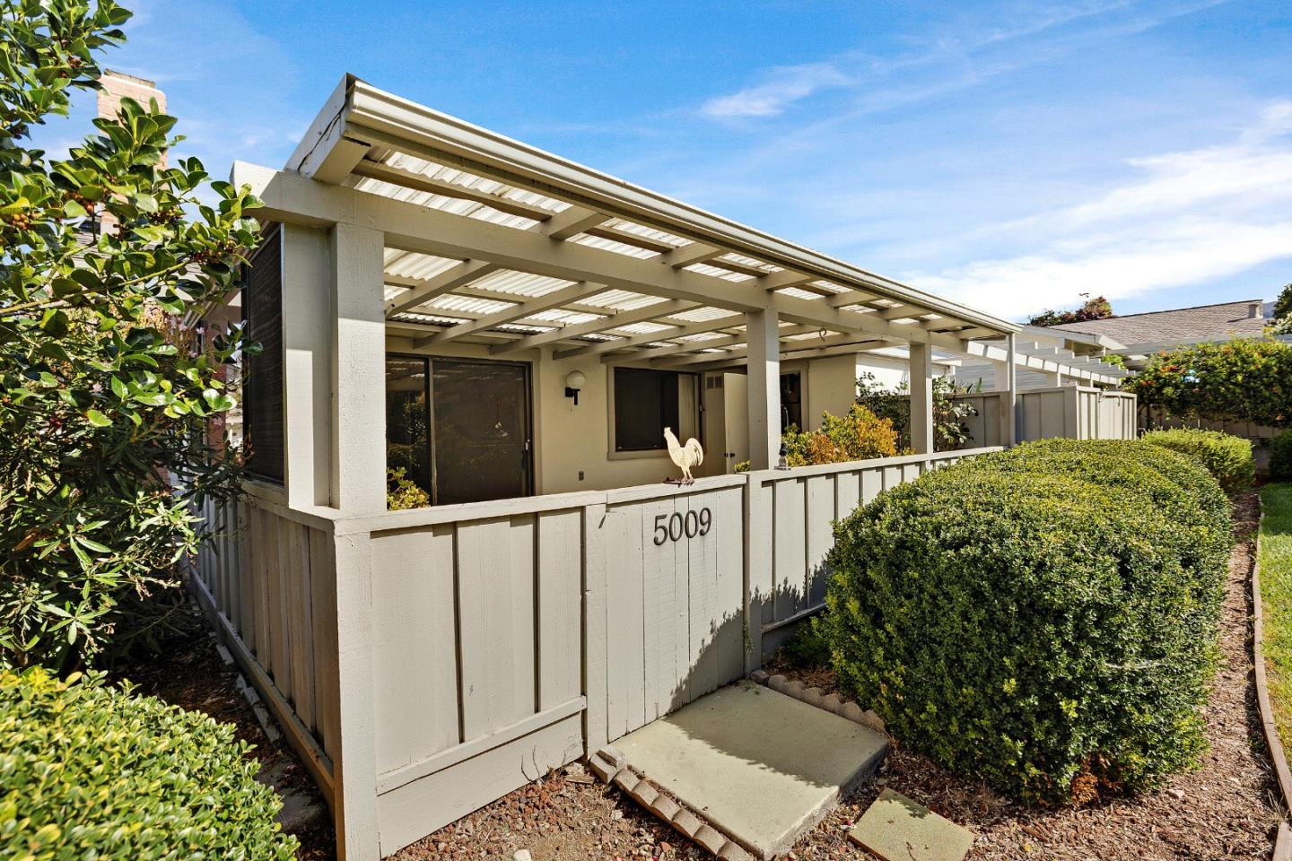 Detail Gallery Image 23 of 36 For 5009 Cribari, San Jose,  CA 95135 - 1 Beds | 1/1 Baths