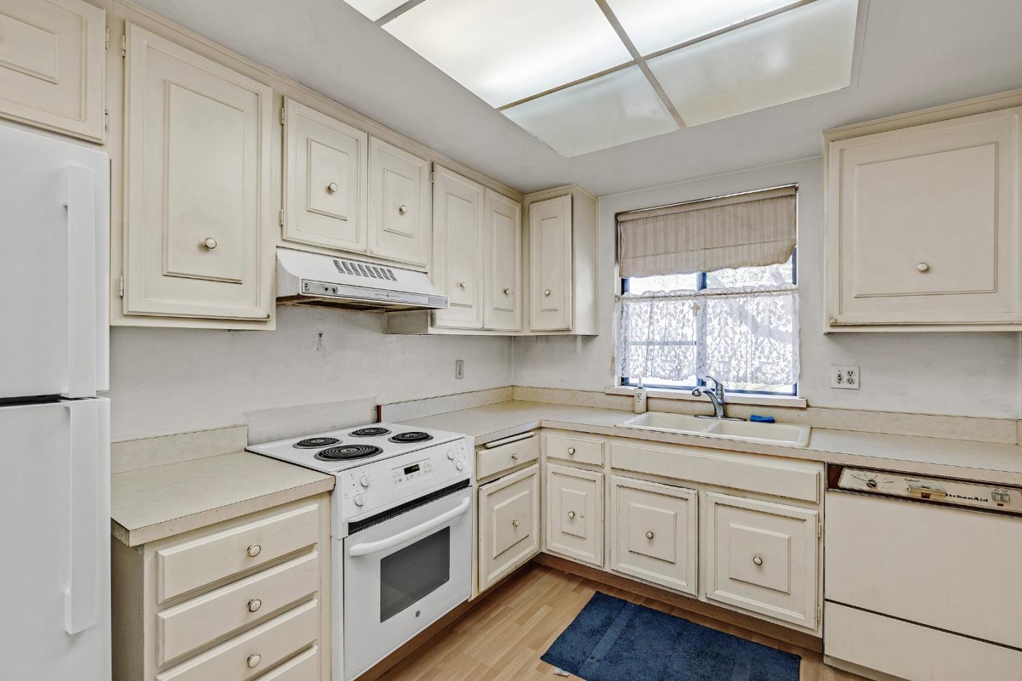 Detail Gallery Image 8 of 36 For 5009 Cribari, San Jose,  CA 95135 - 1 Beds | 1/1 Baths