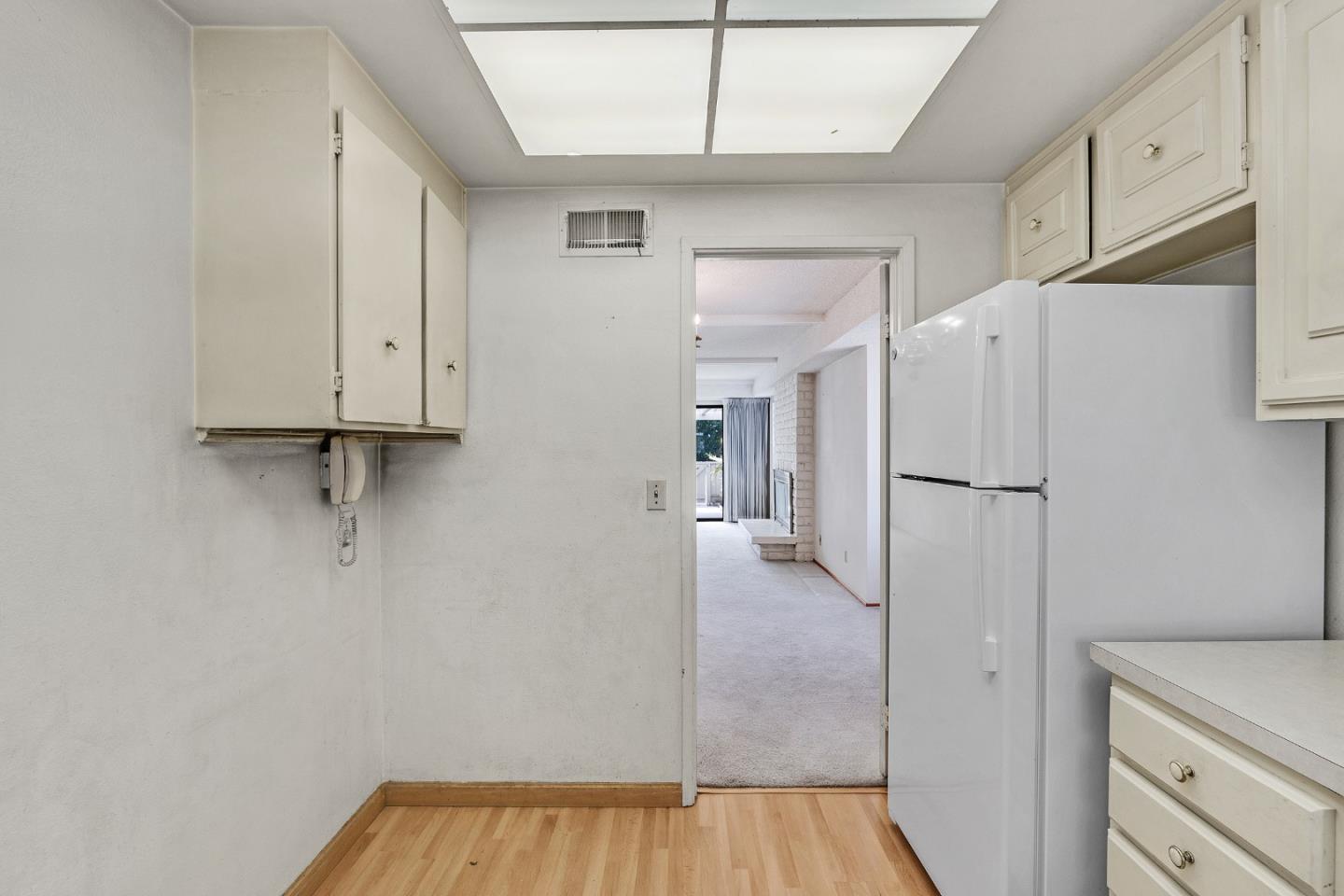 Detail Gallery Image 9 of 36 For 5009 Cribari, San Jose,  CA 95135 - 1 Beds | 1/1 Baths