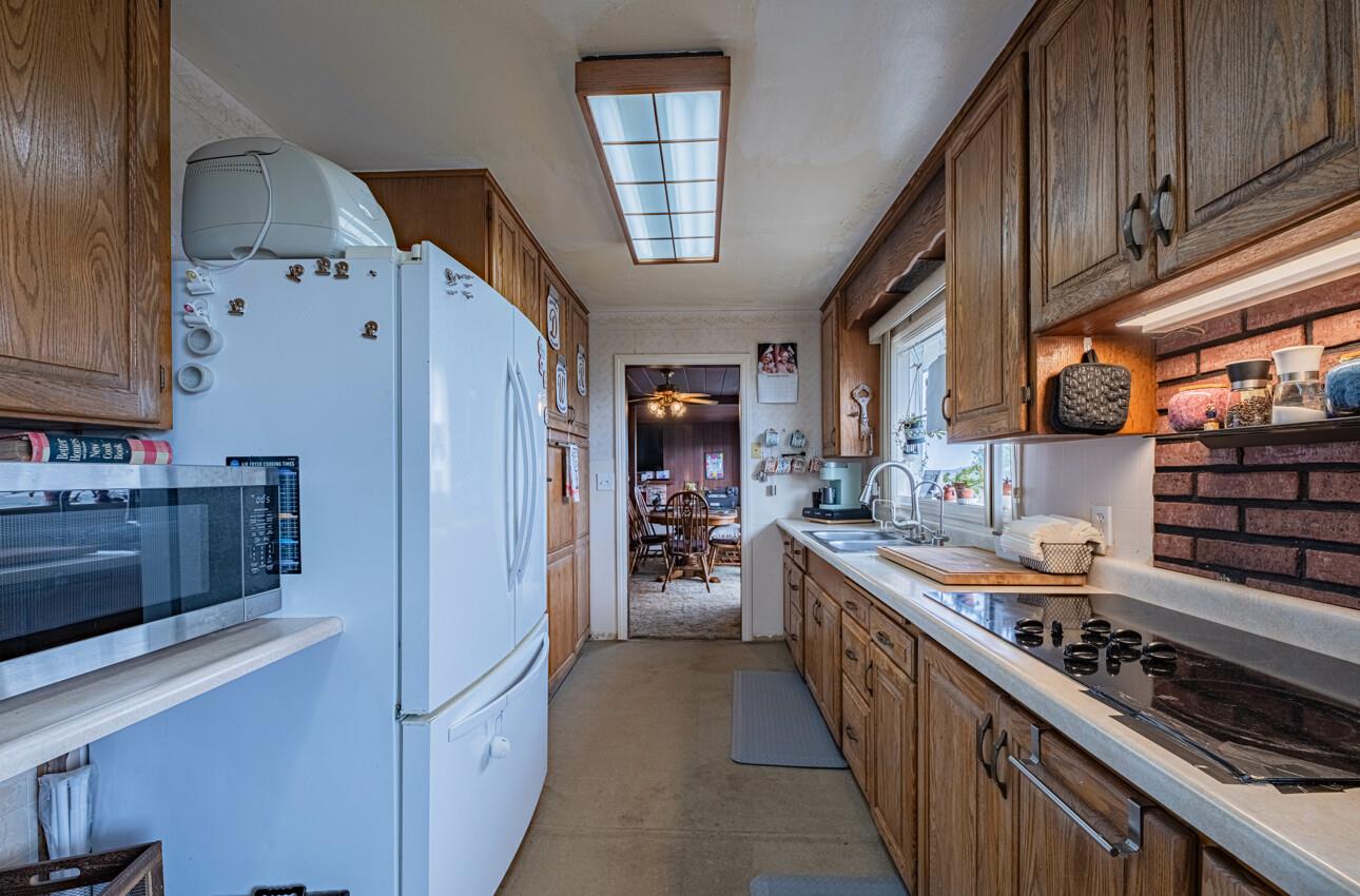 Detail Gallery Image 10 of 29 For 905 W Blanco Rd, Salinas,  CA 93908 - 2 Beds | 1 Baths