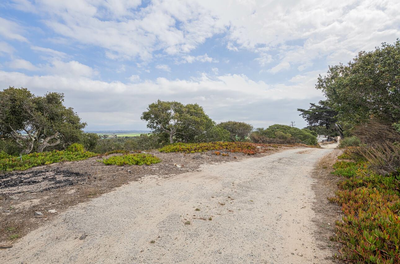 Detail Gallery Image 29 of 29 For 905 W Blanco Rd, Salinas,  CA 93908 - 2 Beds | 1 Baths