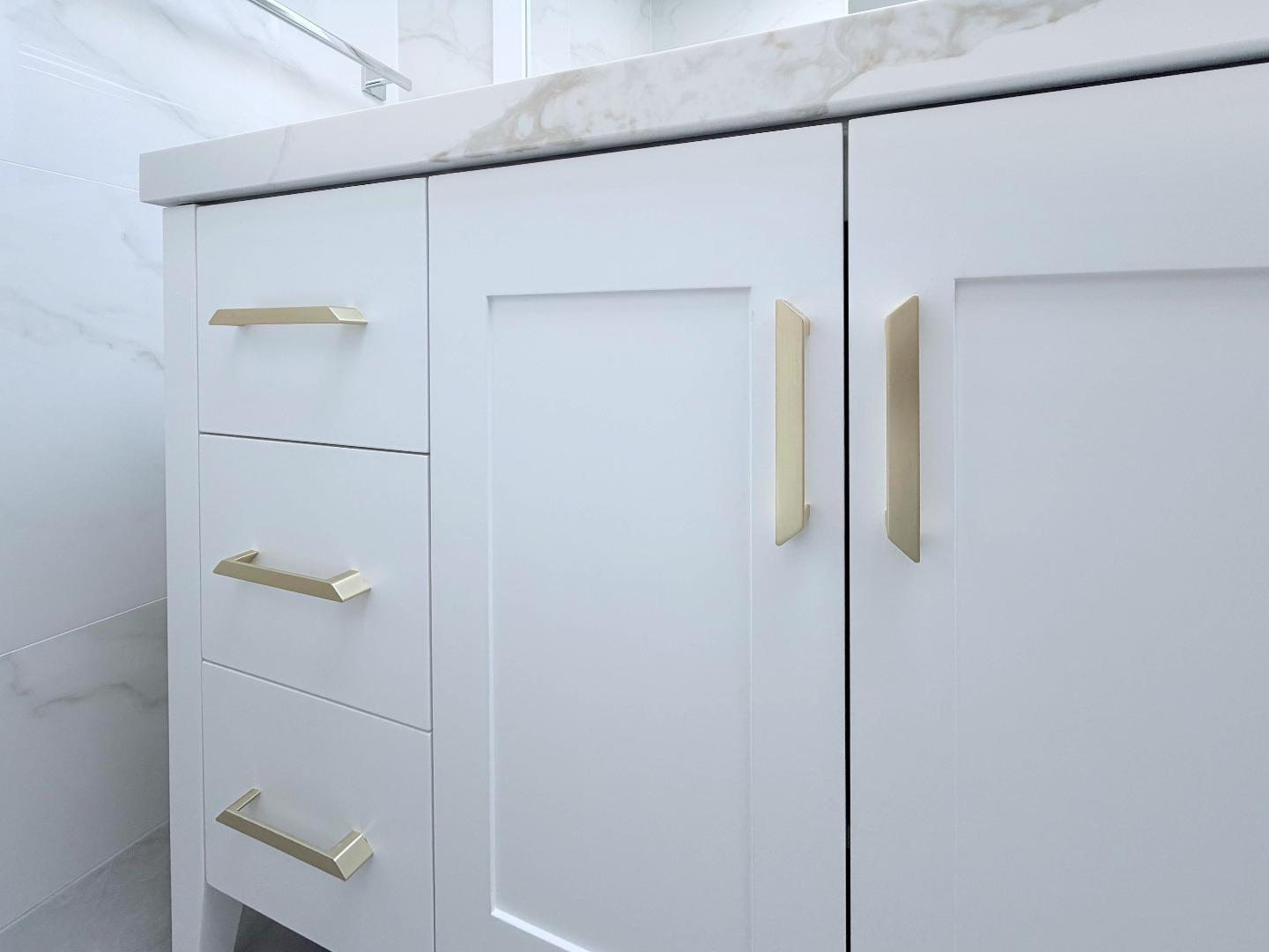 Detail Gallery Image 22 of 33 For 1180 Fitzgerald Ave, San Francisco,  CA 94124 - 5 Beds | 3 Baths