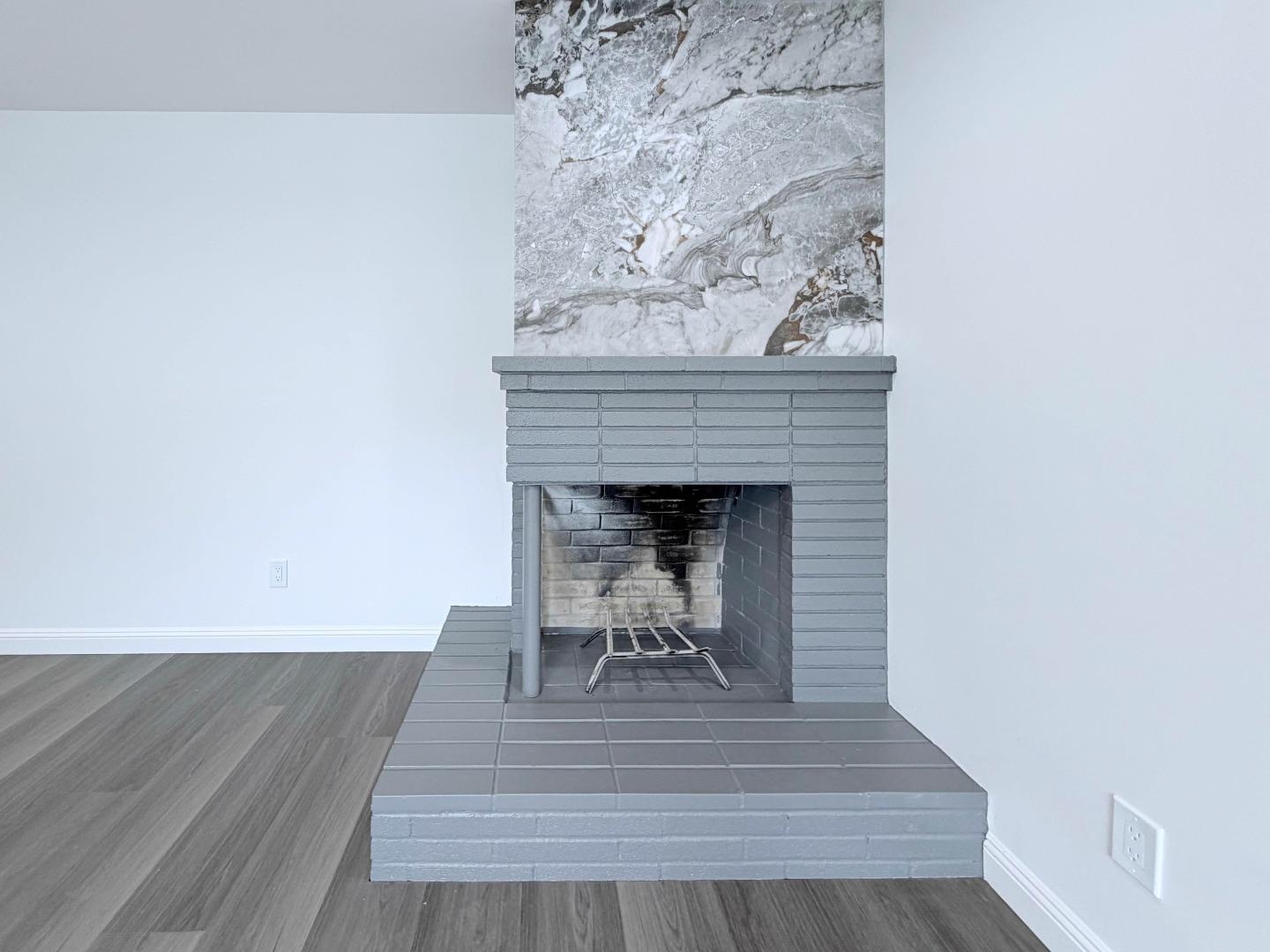 Detail Gallery Image 5 of 33 For 1180 Fitzgerald Ave, San Francisco,  CA 94124 - 5 Beds | 3 Baths