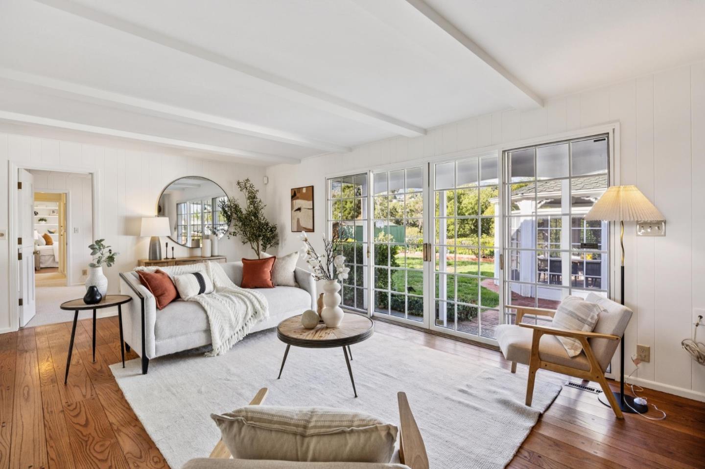 Detail Gallery Image 13 of 49 For 15495 via Caballero, Monte Sereno,  CA 95030 - 5 Beds | 3/1 Baths