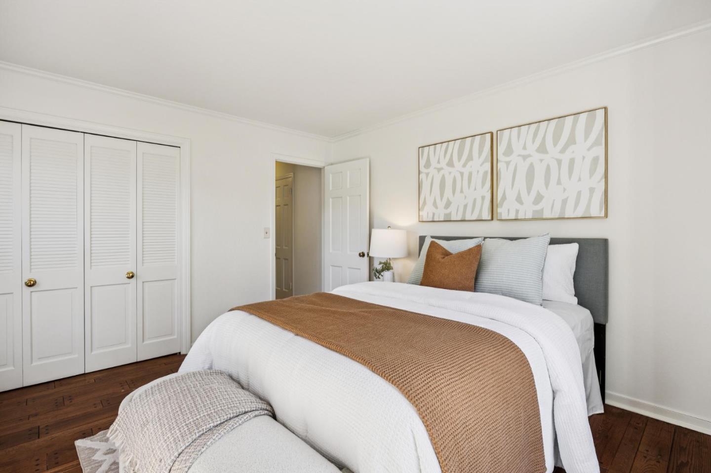 Detail Gallery Image 15 of 49 For 15495 via Caballero, Monte Sereno,  CA 95030 - 5 Beds | 3/1 Baths