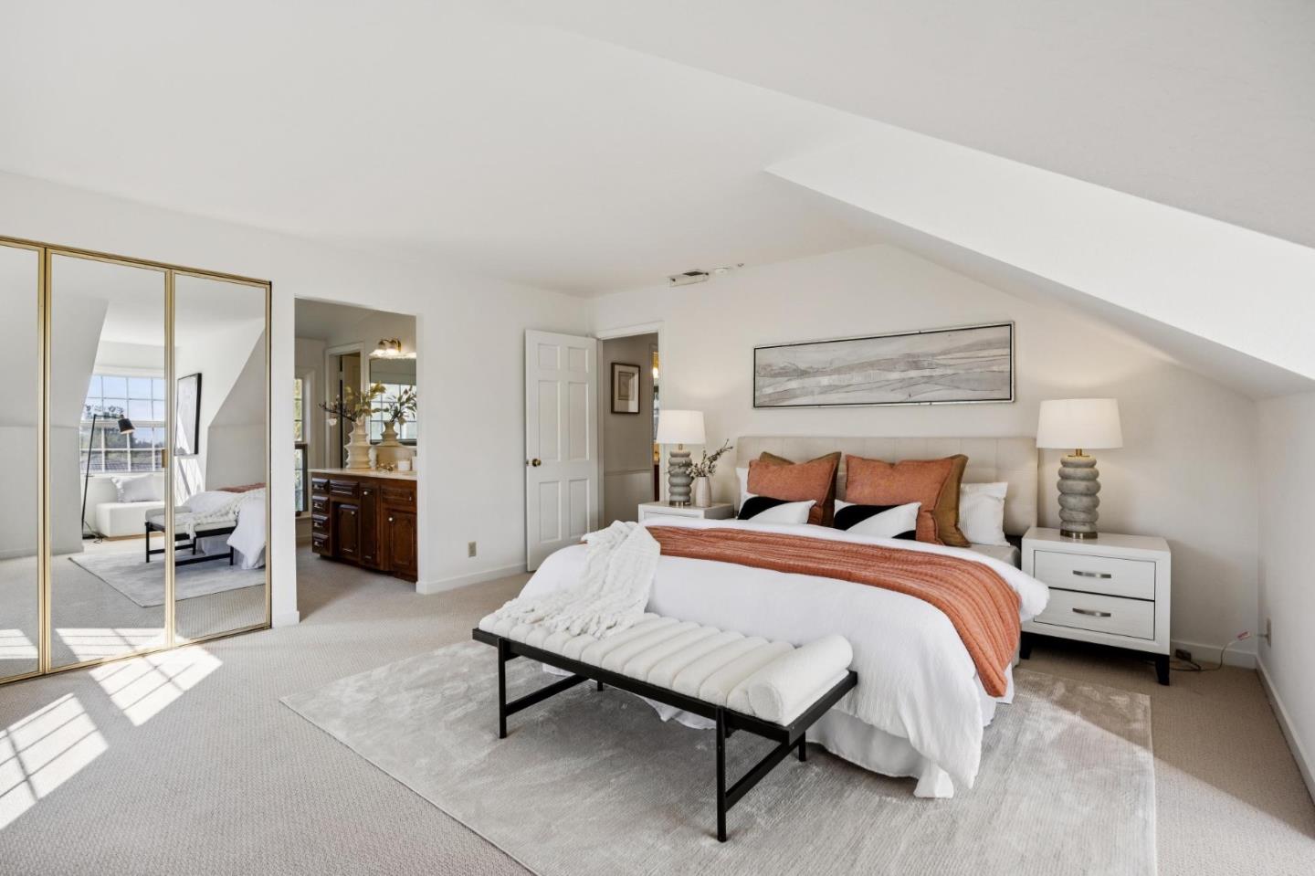 Detail Gallery Image 20 of 49 For 15495 via Caballero, Monte Sereno,  CA 95030 - 5 Beds | 3/1 Baths