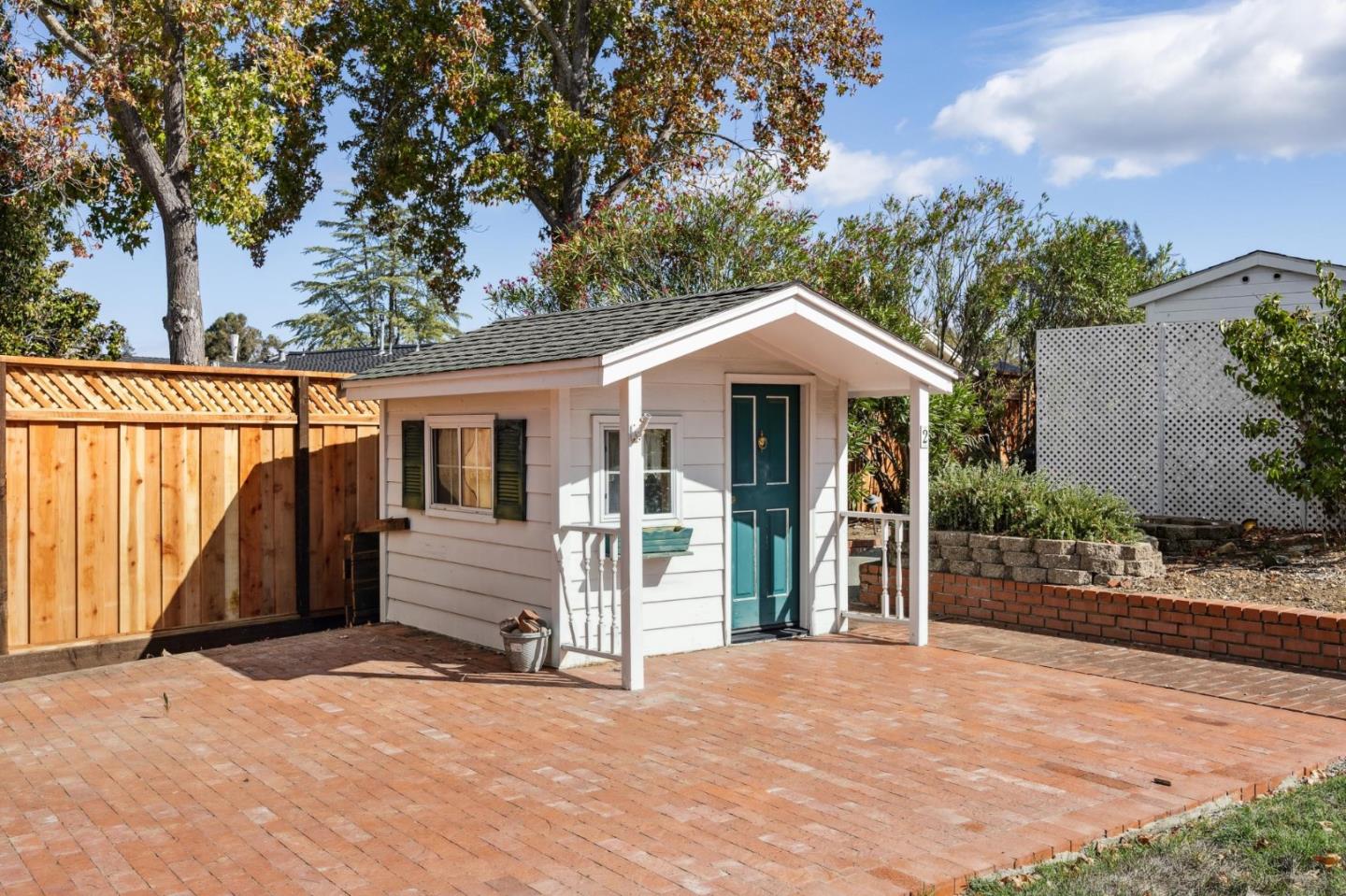 Detail Gallery Image 37 of 49 For 15495 via Caballero, Monte Sereno,  CA 95030 - 5 Beds | 3/1 Baths