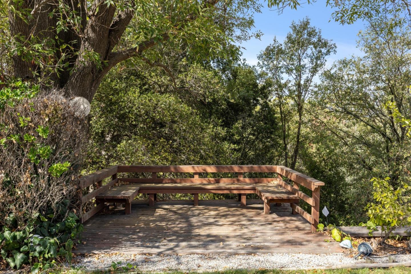 Detail Gallery Image 38 of 49 For 15495 via Caballero, Monte Sereno,  CA 95030 - 5 Beds | 3/1 Baths