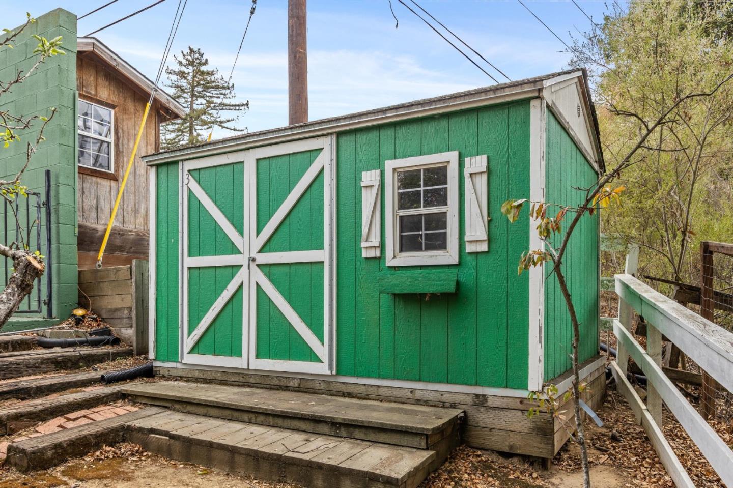 Detail Gallery Image 41 of 49 For 15495 via Caballero, Monte Sereno,  CA 95030 - 5 Beds | 3/1 Baths