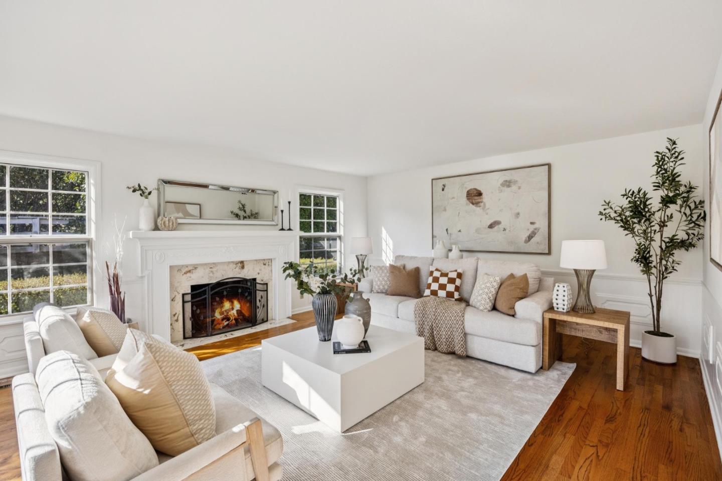 Detail Gallery Image 5 of 49 For 15495 via Caballero, Monte Sereno,  CA 95030 - 5 Beds | 3/1 Baths