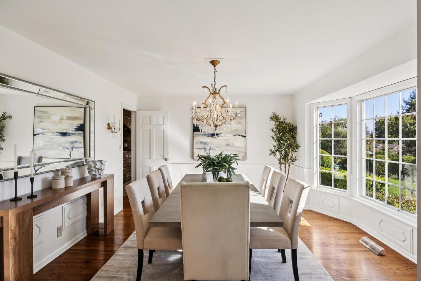 Detail Gallery Image 7 of 49 For 15495 via Caballero, Monte Sereno,  CA 95030 - 5 Beds | 3/1 Baths