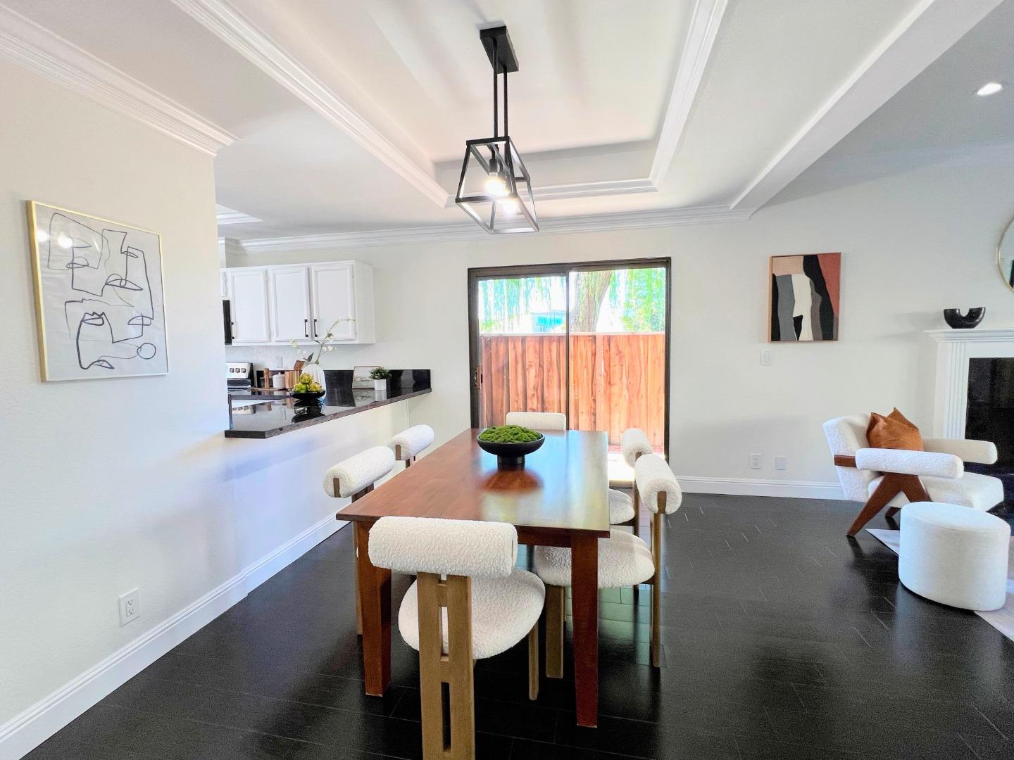 Detail Gallery Image 4 of 62 For 801 Ram Ln, Foster City,  CA 94404 - 3 Beds | 2/1 Baths