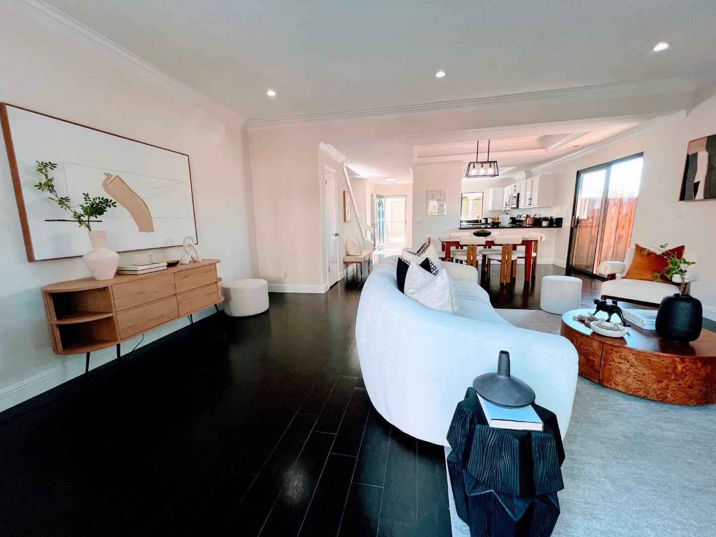 Detail Gallery Image 9 of 62 For 801 Ram Ln, Foster City,  CA 94404 - 3 Beds | 2/1 Baths