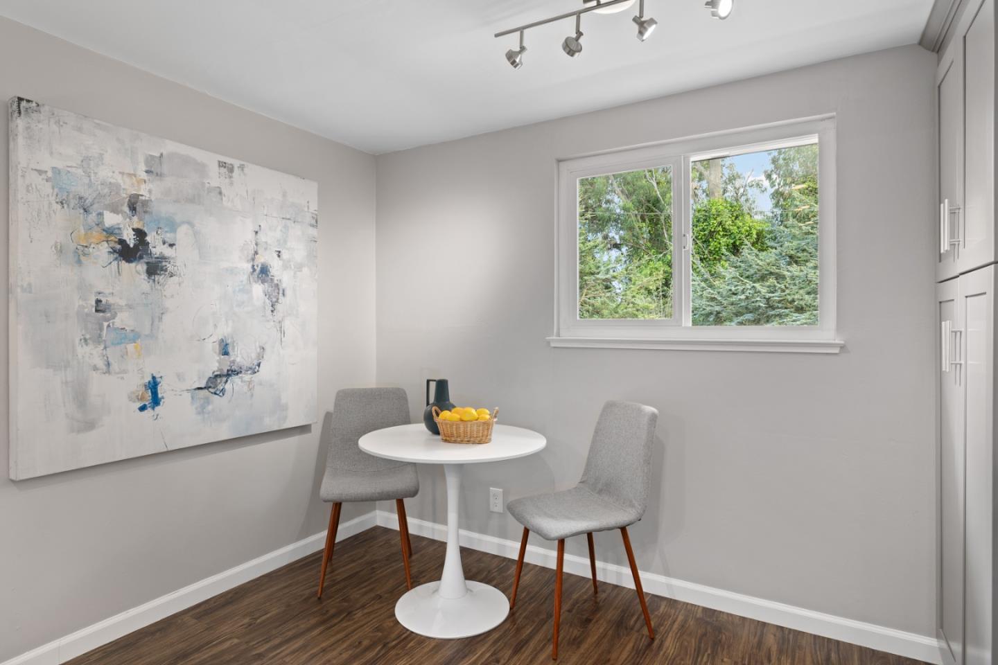 Detail Gallery Image 14 of 36 For 2801 Chabot Dr, San Bruno,  CA 94066 - 3 Beds | 2 Baths