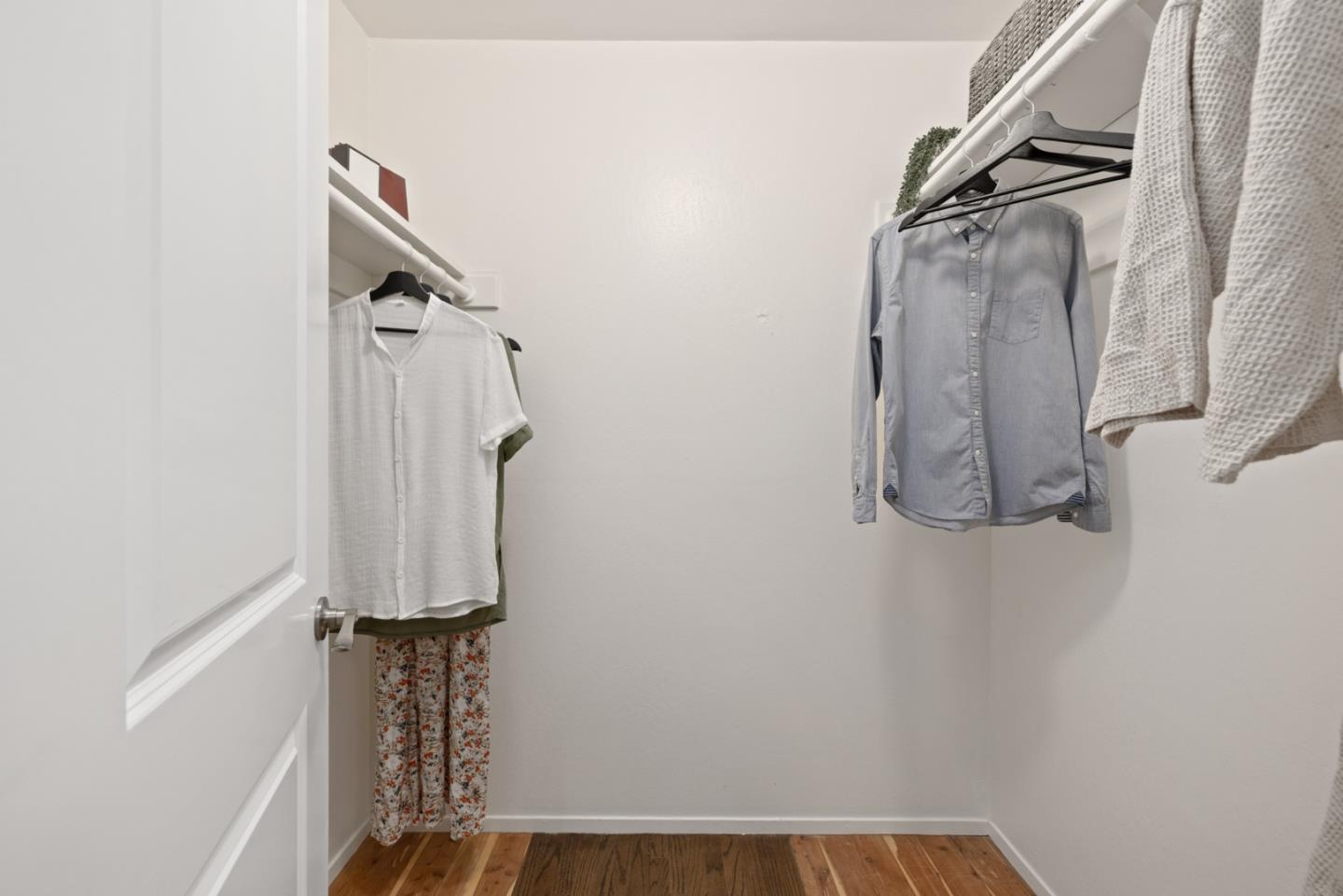 Detail Gallery Image 21 of 36 For 2801 Chabot Dr, San Bruno,  CA 94066 - 3 Beds | 2 Baths