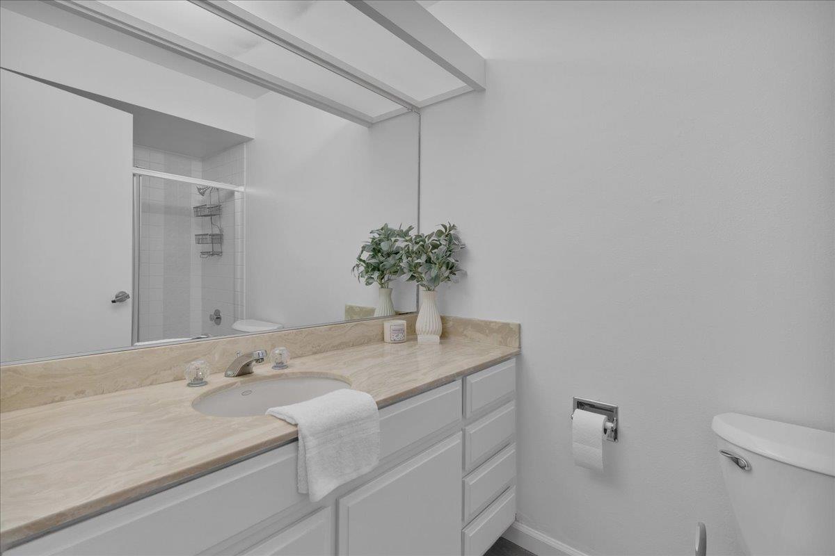 Detail Gallery Image 16 of 31 For 605 Acorn Ct, Pacific Grove,  CA 93950 - 3 Beds | 2/1 Baths