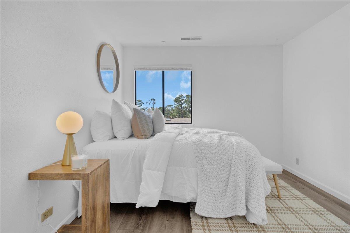 Detail Gallery Image 17 of 31 For 605 Acorn Ct, Pacific Grove,  CA 93950 - 3 Beds | 2/1 Baths