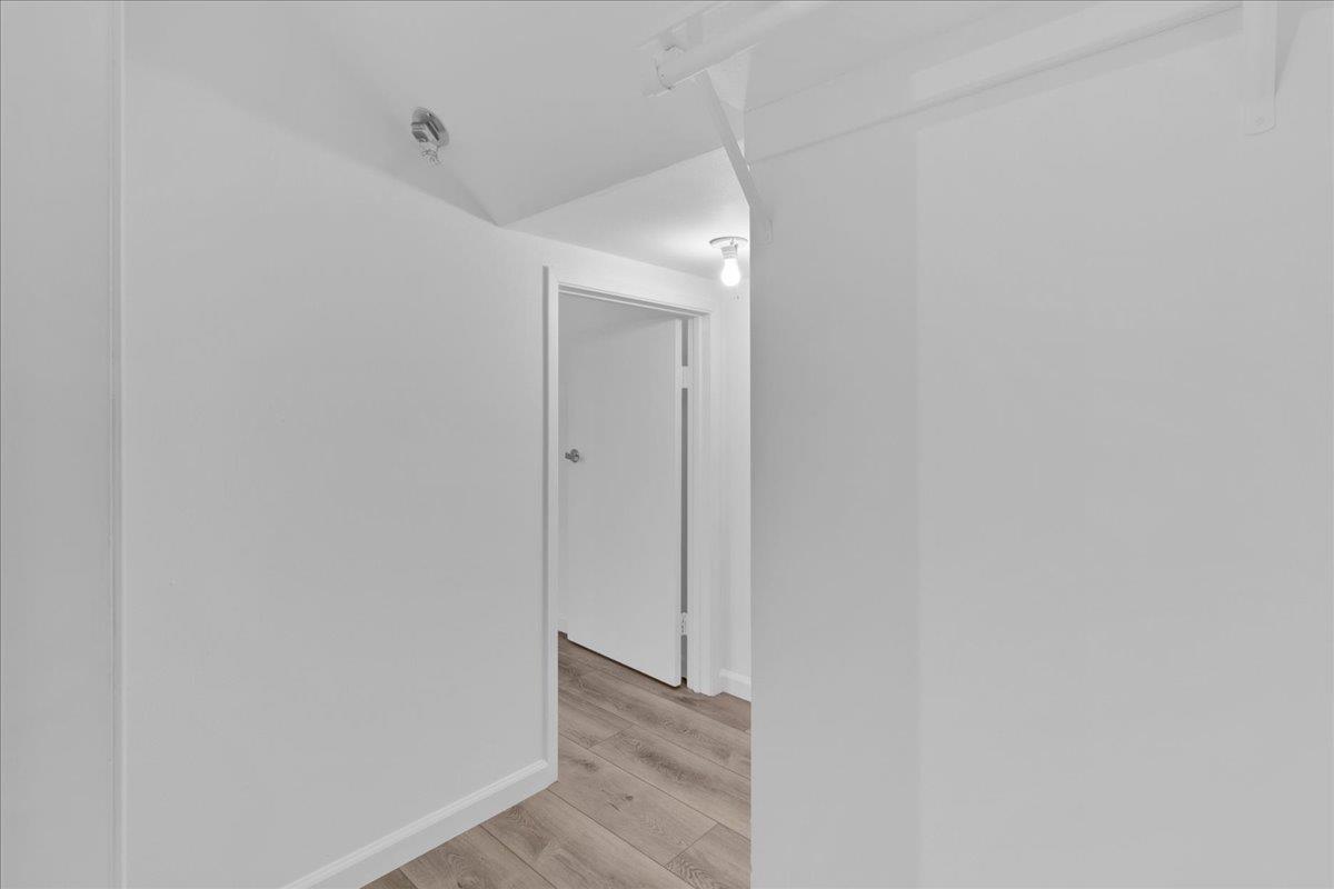 Detail Gallery Image 24 of 31 For 605 Acorn Ct, Pacific Grove,  CA 93950 - 3 Beds | 2/1 Baths