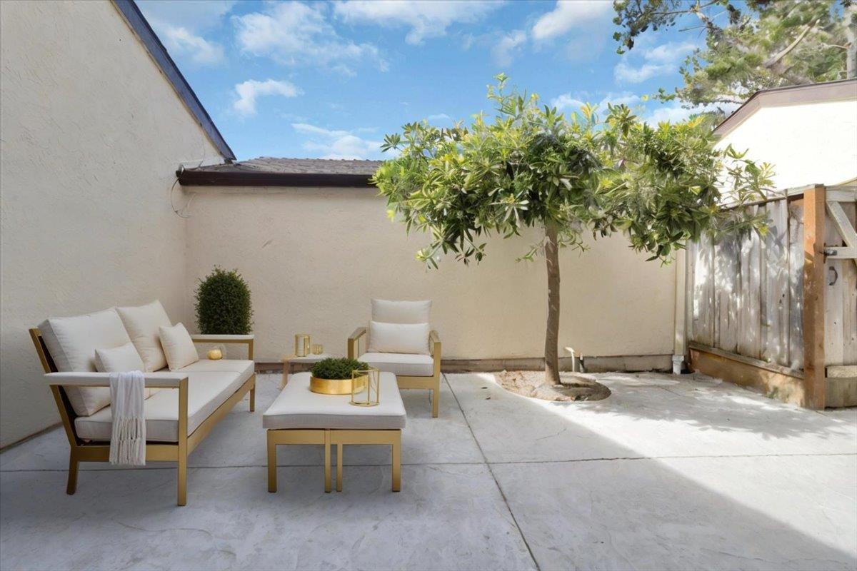 Detail Gallery Image 27 of 31 For 605 Acorn Ct, Pacific Grove,  CA 93950 - 3 Beds | 2/1 Baths