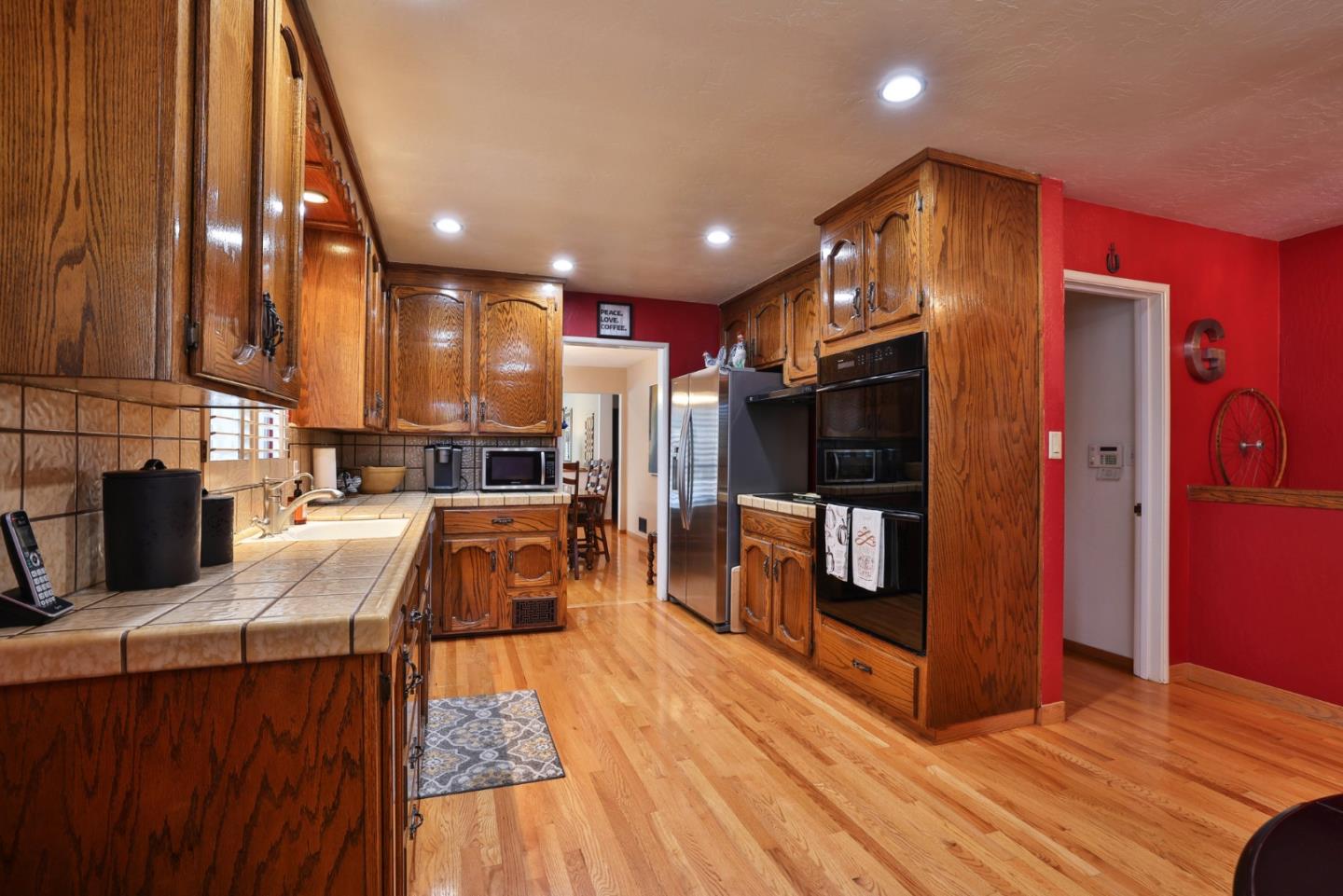 Detail Gallery Image 11 of 34 For 805 E Taylor St, San Jose,  CA 95112 - 3 Beds | 2 Baths