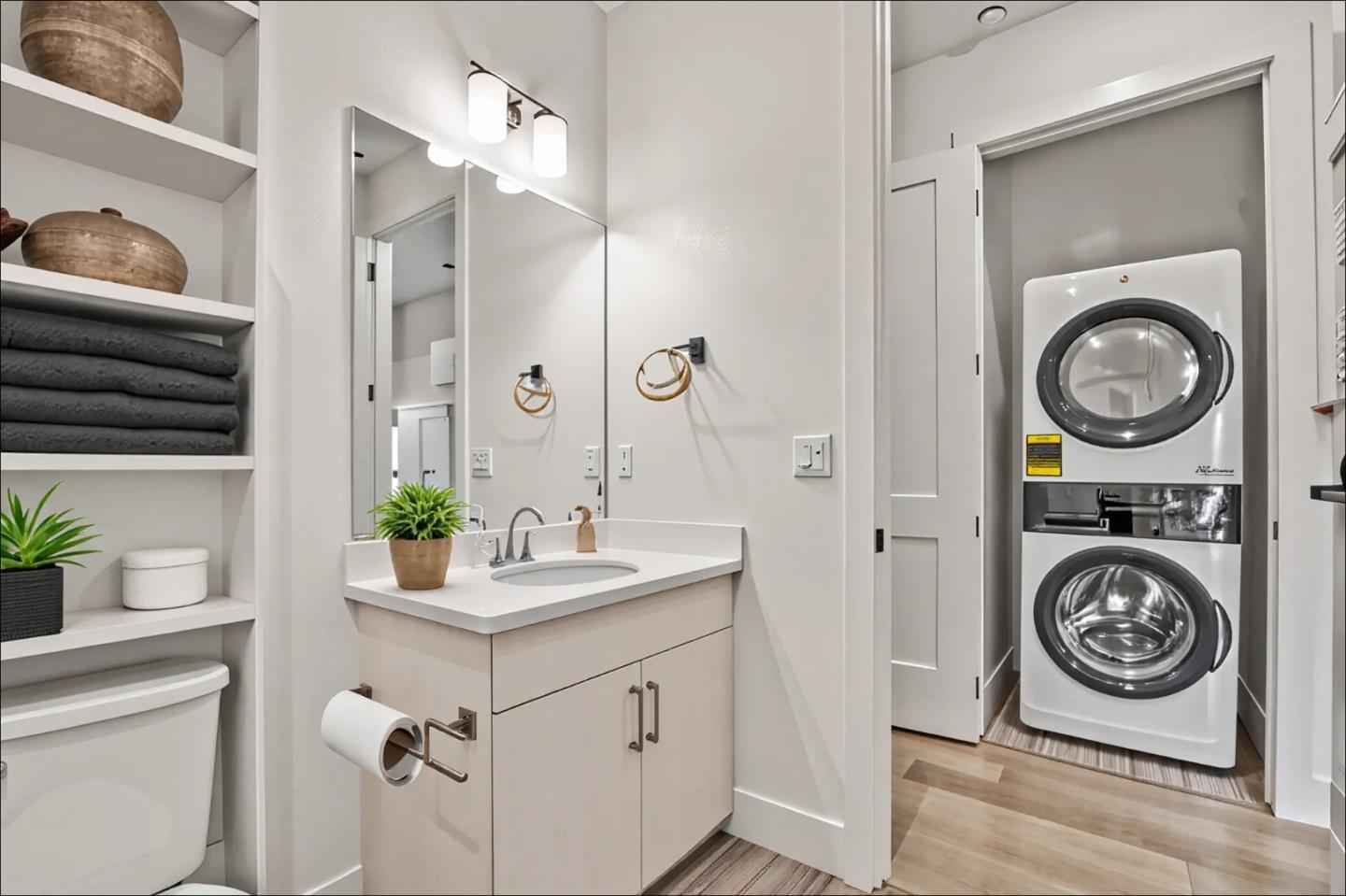 Detail Gallery Image 13 of 19 For 45250 Volt Ter #102-1,  Fremont,  CA 94539 - 1 Beds | 1 Baths