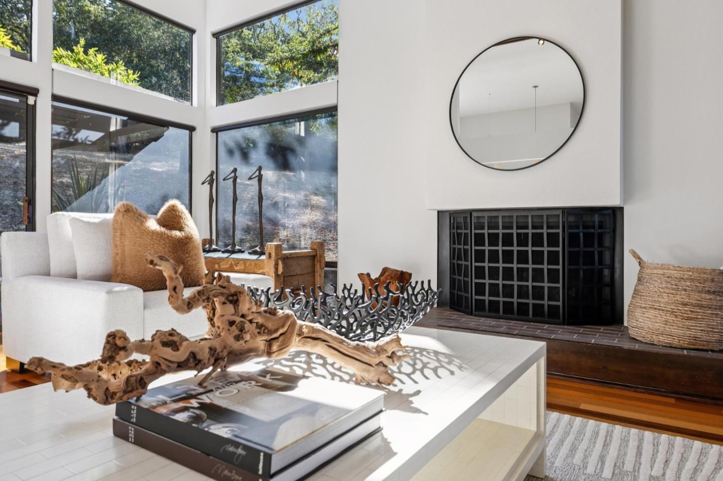 Detail Gallery Image 11 of 52 For 35 Bear Paw, Portola Valley,  CA 94028 - 3 Beds | 2/1 Baths