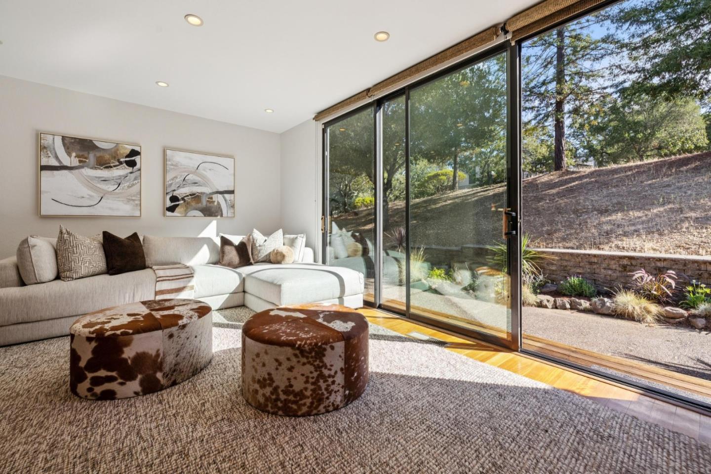 Detail Gallery Image 18 of 52 For 35 Bear Paw, Portola Valley,  CA 94028 - 3 Beds | 2/1 Baths