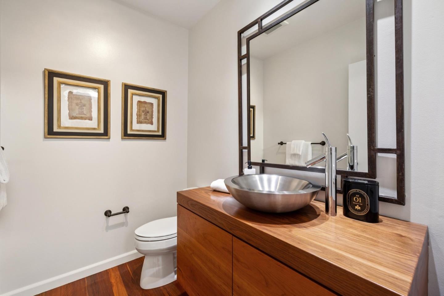 Detail Gallery Image 21 of 52 For 35 Bear Paw, Portola Valley,  CA 94028 - 3 Beds | 2/1 Baths