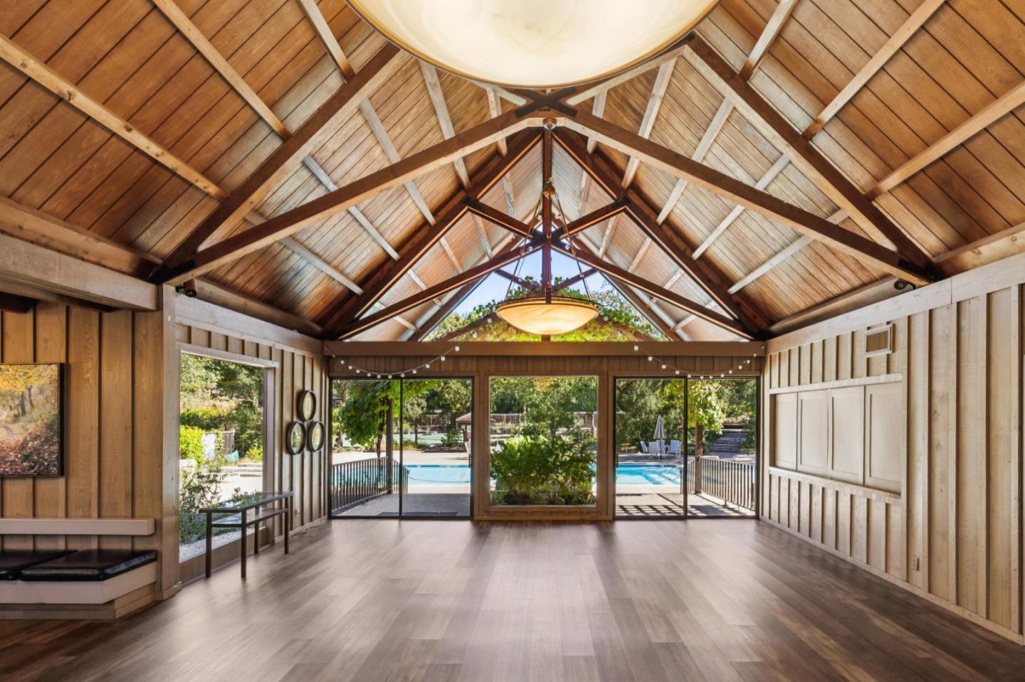 Detail Gallery Image 44 of 52 For 35 Bear Paw, Portola Valley,  CA 94028 - 3 Beds | 2/1 Baths