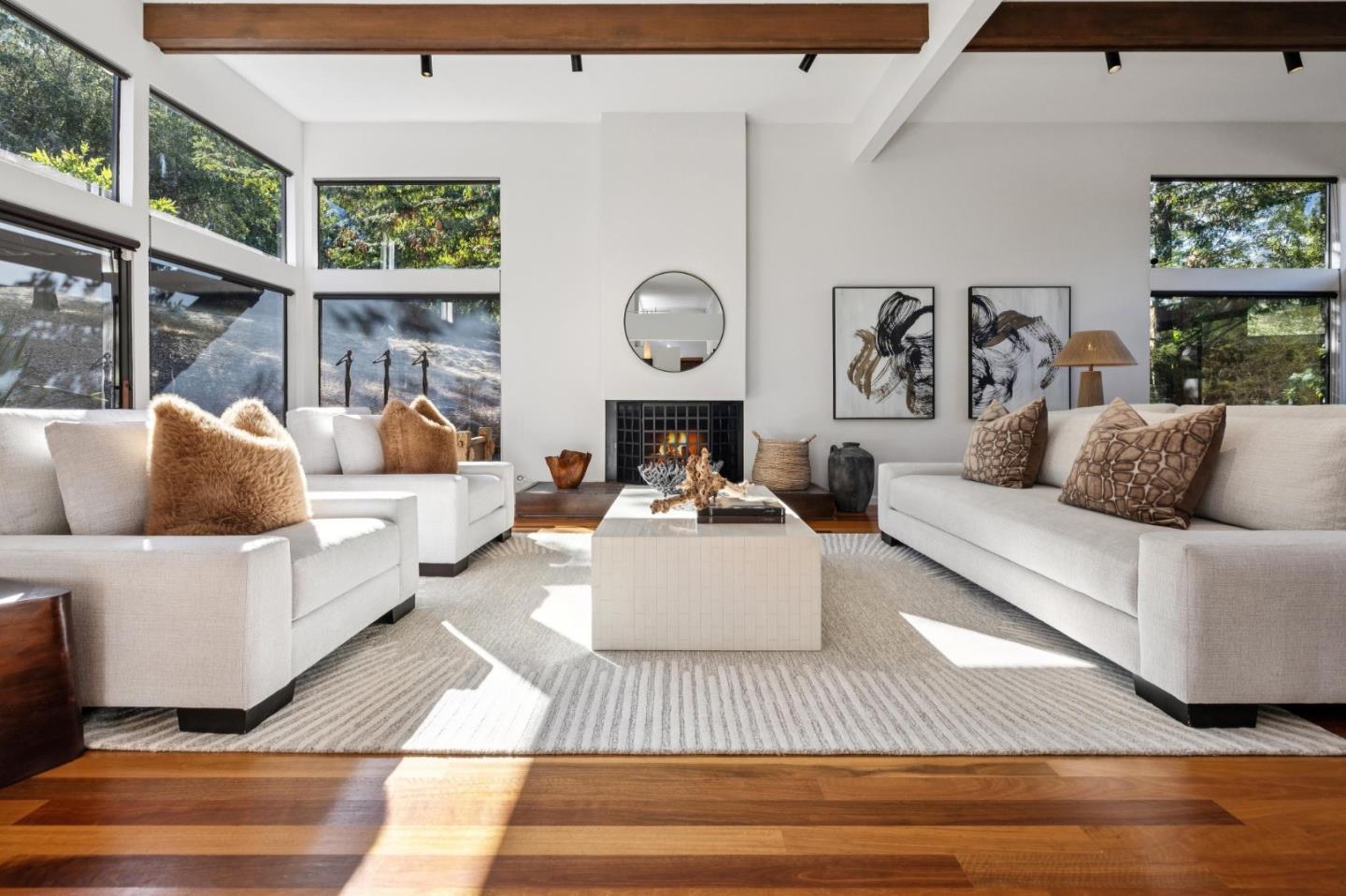 Detail Gallery Image 9 of 52 For 35 Bear Paw, Portola Valley,  CA 94028 - 3 Beds | 2/1 Baths