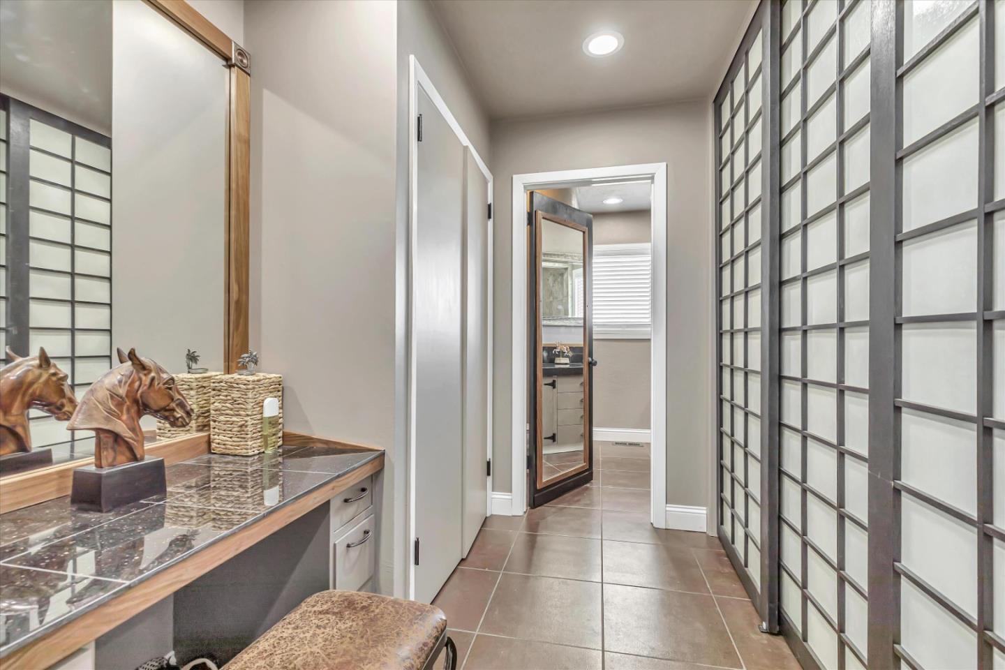 Detail Gallery Image 16 of 42 For 268 Giberson Rd, Moss Landing,  CA 95039 - 5 Beds | 4 Baths