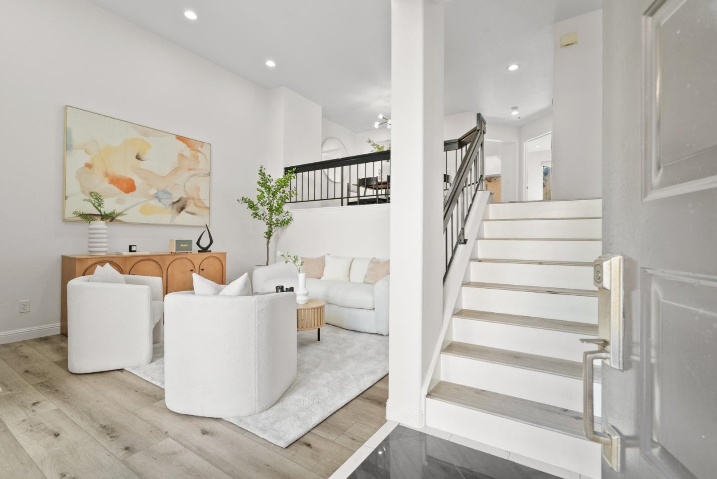 Detail Gallery Image 5 of 55 For 430 Galleria Dr #4,  San Jose,  CA 95134 - 3 Beds | 3 Baths