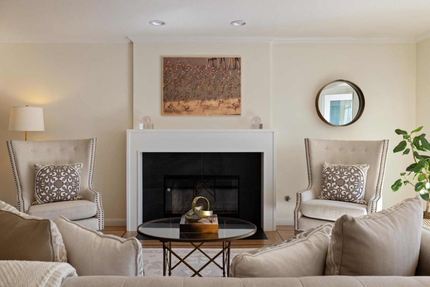 Detail Gallery Image 11 of 48 For 213 Miramontes Ave, Half Moon Bay,  CA 94019 - 4 Beds | 2/1 Baths