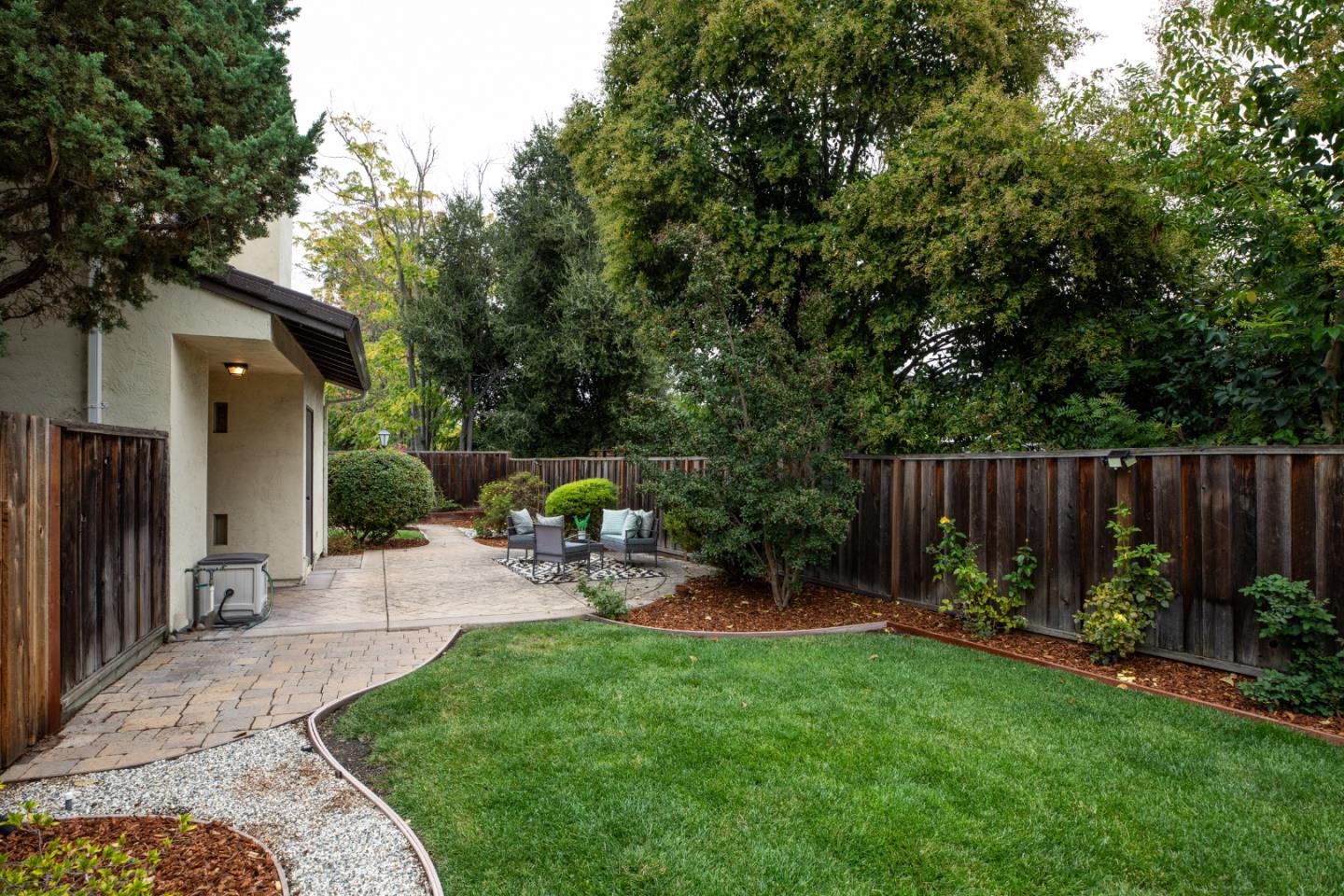 Detail Gallery Image 18 of 19 For 347 Sierra Vista Ave #10,  Mountain View,  CA 94043 - 2 Beds | 1/1 Baths