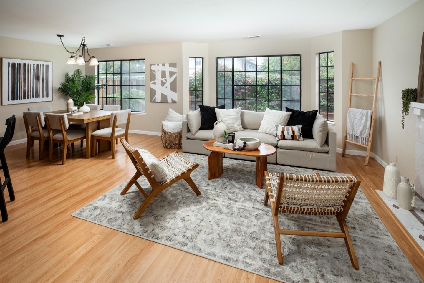 Detail Gallery Image 2 of 19 For 347 Sierra Vista Ave #10,  Mountain View,  CA 94043 - 2 Beds | 1/1 Baths