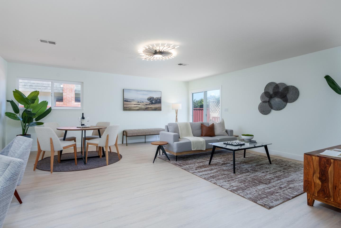 Detail Gallery Image 6 of 24 For 35914 Burning Tree Dr, Newark,  CA 94560 - 3 Beds | 2 Baths