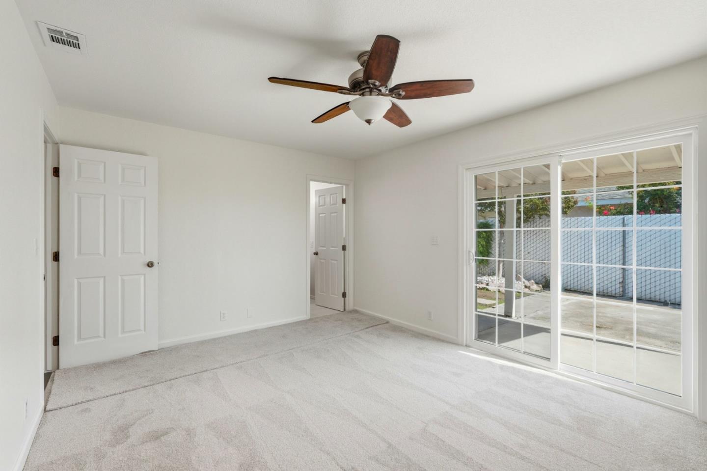 Detail Gallery Image 18 of 34 For 2016 Westboro Ln, Manteca,  CA 95336 - 3 Beds | 2 Baths