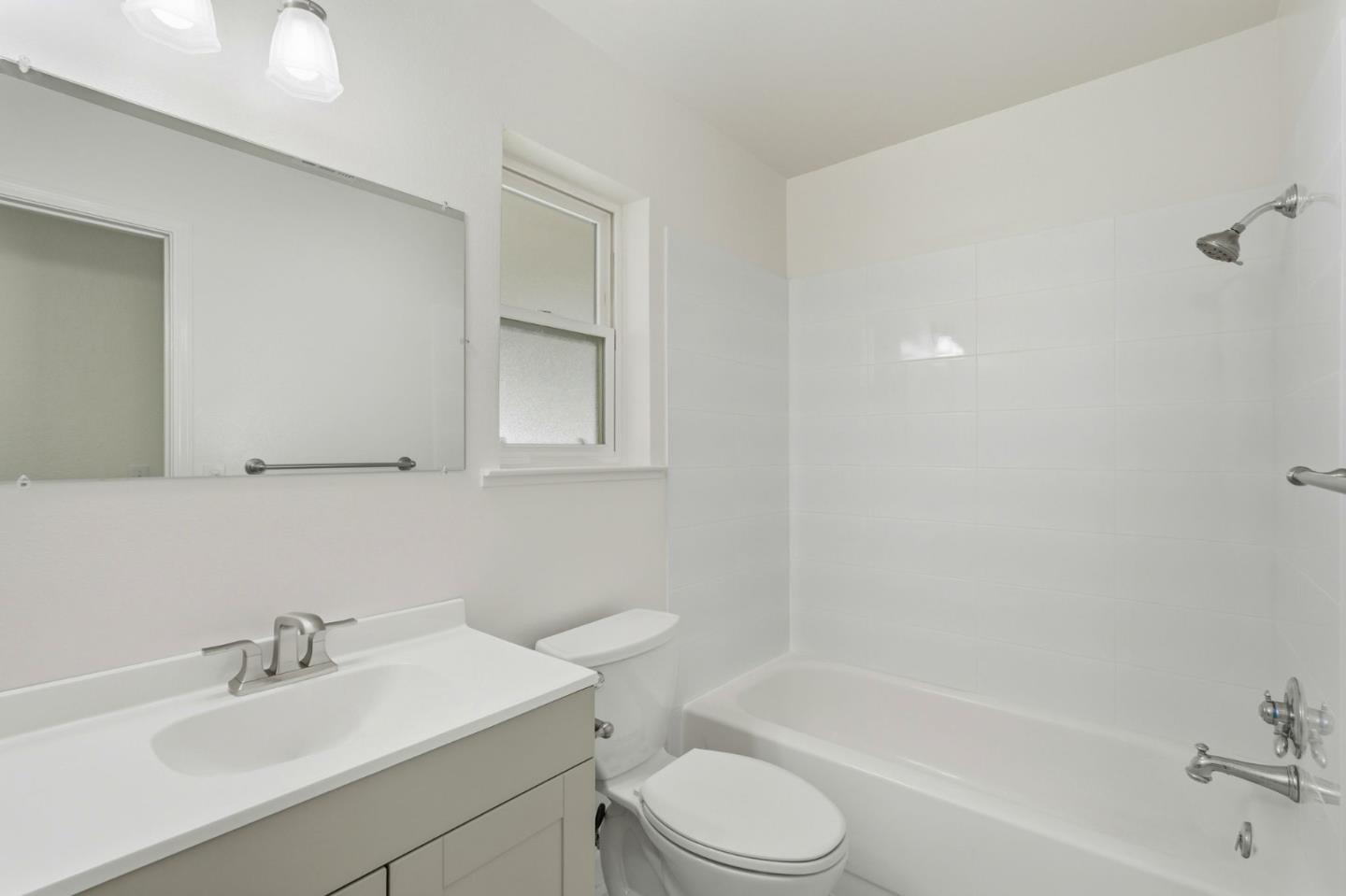 Detail Gallery Image 25 of 34 For 2016 Westboro Ln, Manteca,  CA 95336 - 3 Beds | 2 Baths