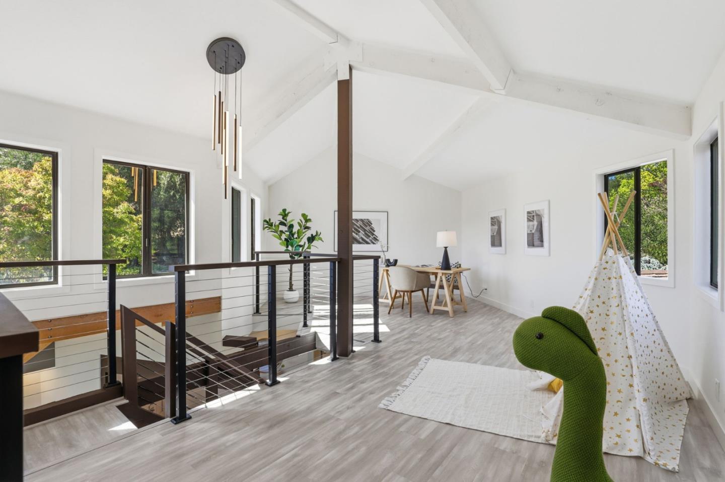 Detail Gallery Image 25 of 63 For 16955 Oakridge Ln, Morgan Hill,  CA 95037 - 3 Beds | 3/1 Baths