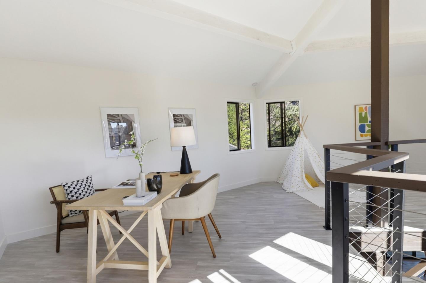 Detail Gallery Image 26 of 63 For 16955 Oakridge Ln, Morgan Hill,  CA 95037 - 3 Beds | 3/1 Baths