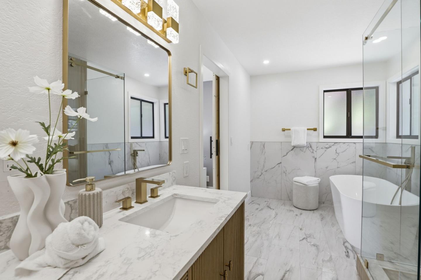 Detail Gallery Image 38 of 63 For 16955 Oakridge Ln, Morgan Hill,  CA 95037 - 3 Beds | 3/1 Baths