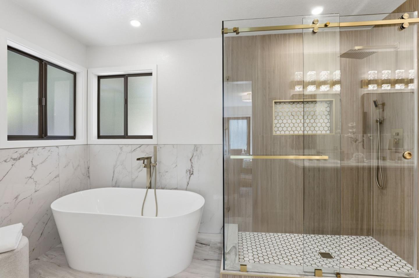 Detail Gallery Image 39 of 63 For 16955 Oakridge Ln, Morgan Hill,  CA 95037 - 3 Beds | 3/1 Baths