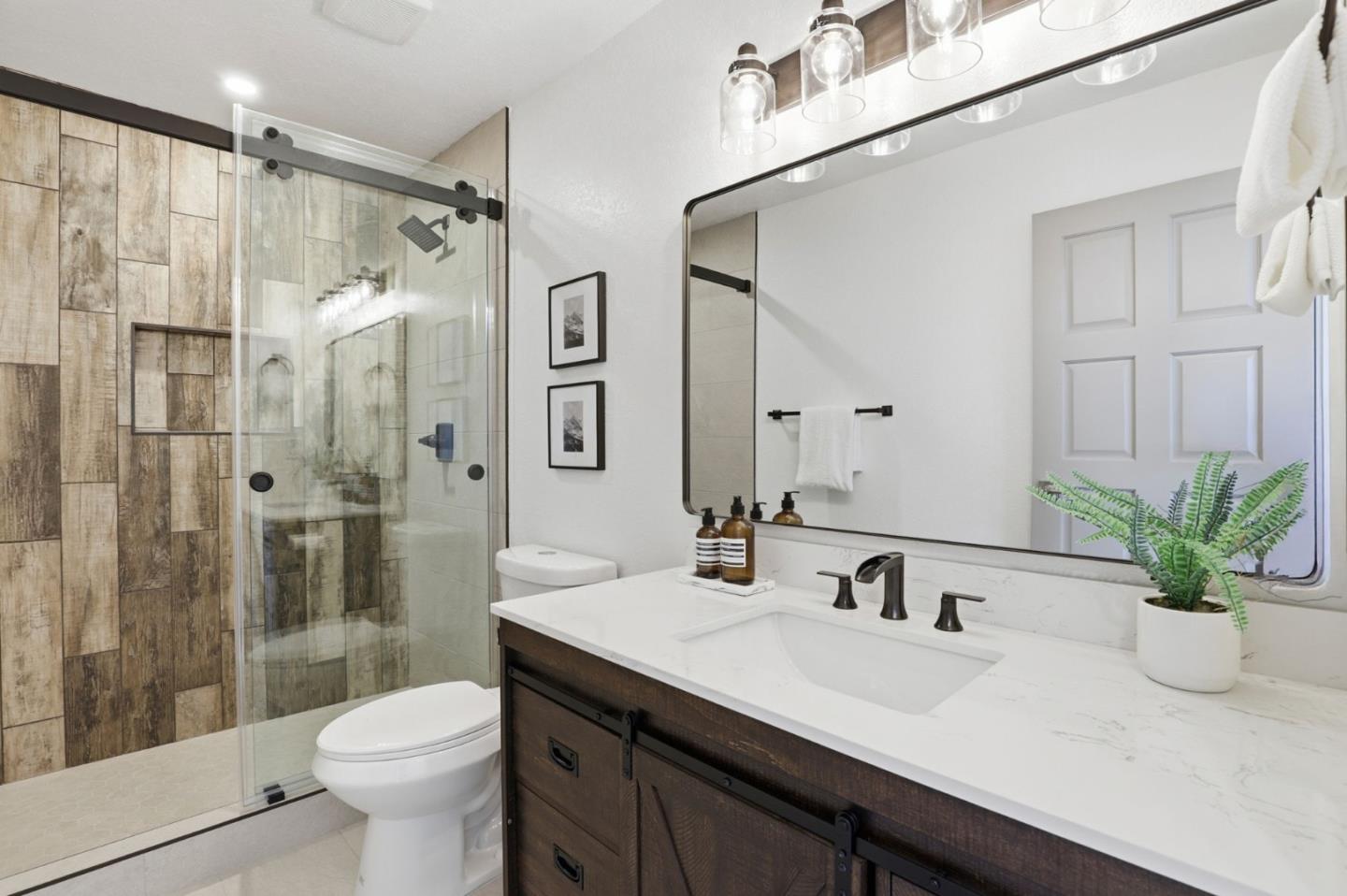 Detail Gallery Image 40 of 63 For 16955 Oakridge Ln, Morgan Hill,  CA 95037 - 3 Beds | 3/1 Baths