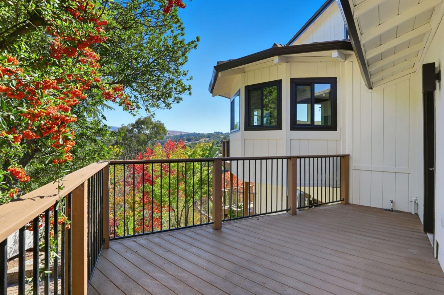 Detail Gallery Image 47 of 63 For 16955 Oakridge Ln, Morgan Hill,  CA 95037 - 3 Beds | 3/1 Baths