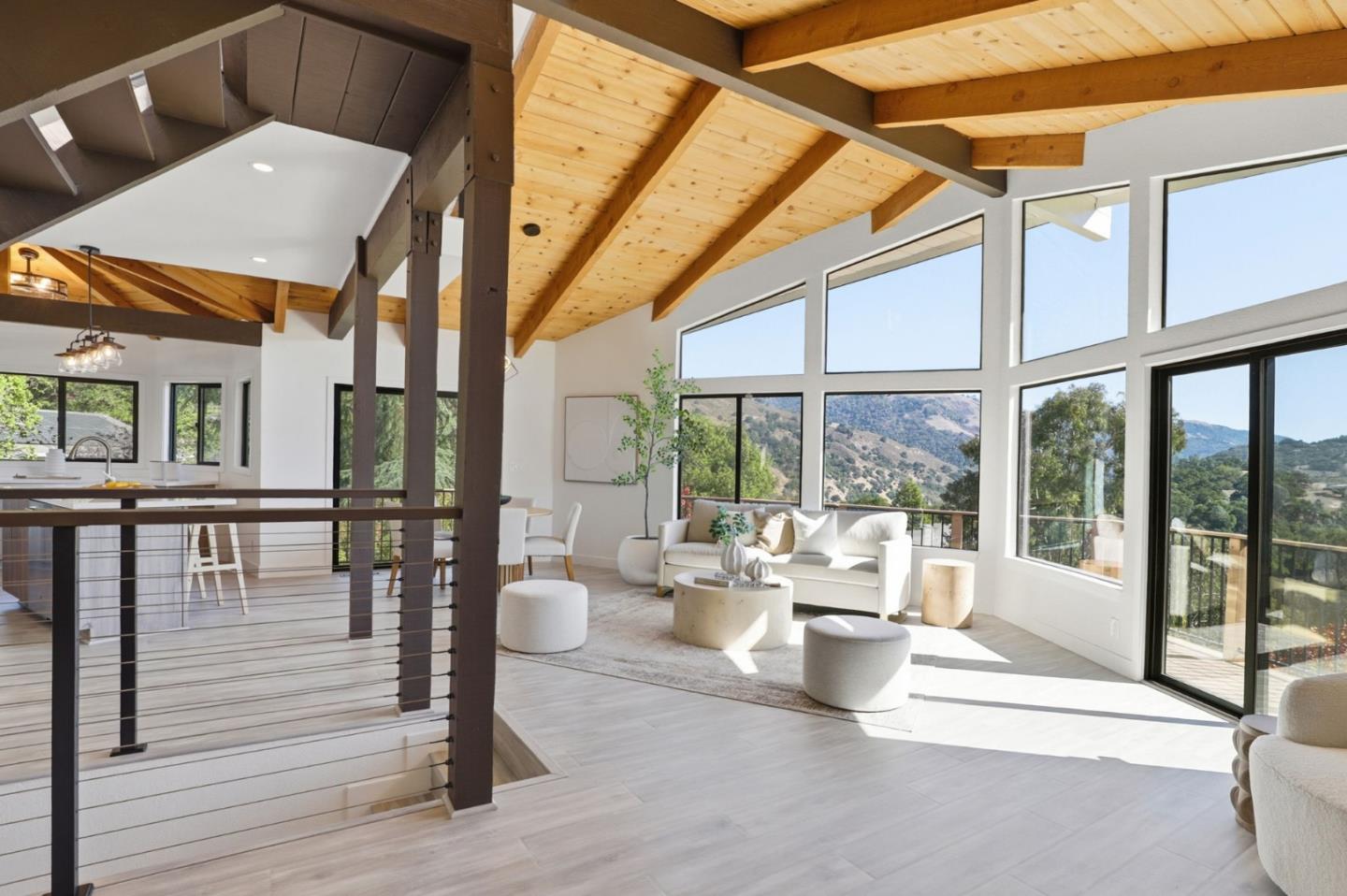 Detail Gallery Image 9 of 63 For 16955 Oakridge Ln, Morgan Hill,  CA 95037 - 3 Beds | 3/1 Baths