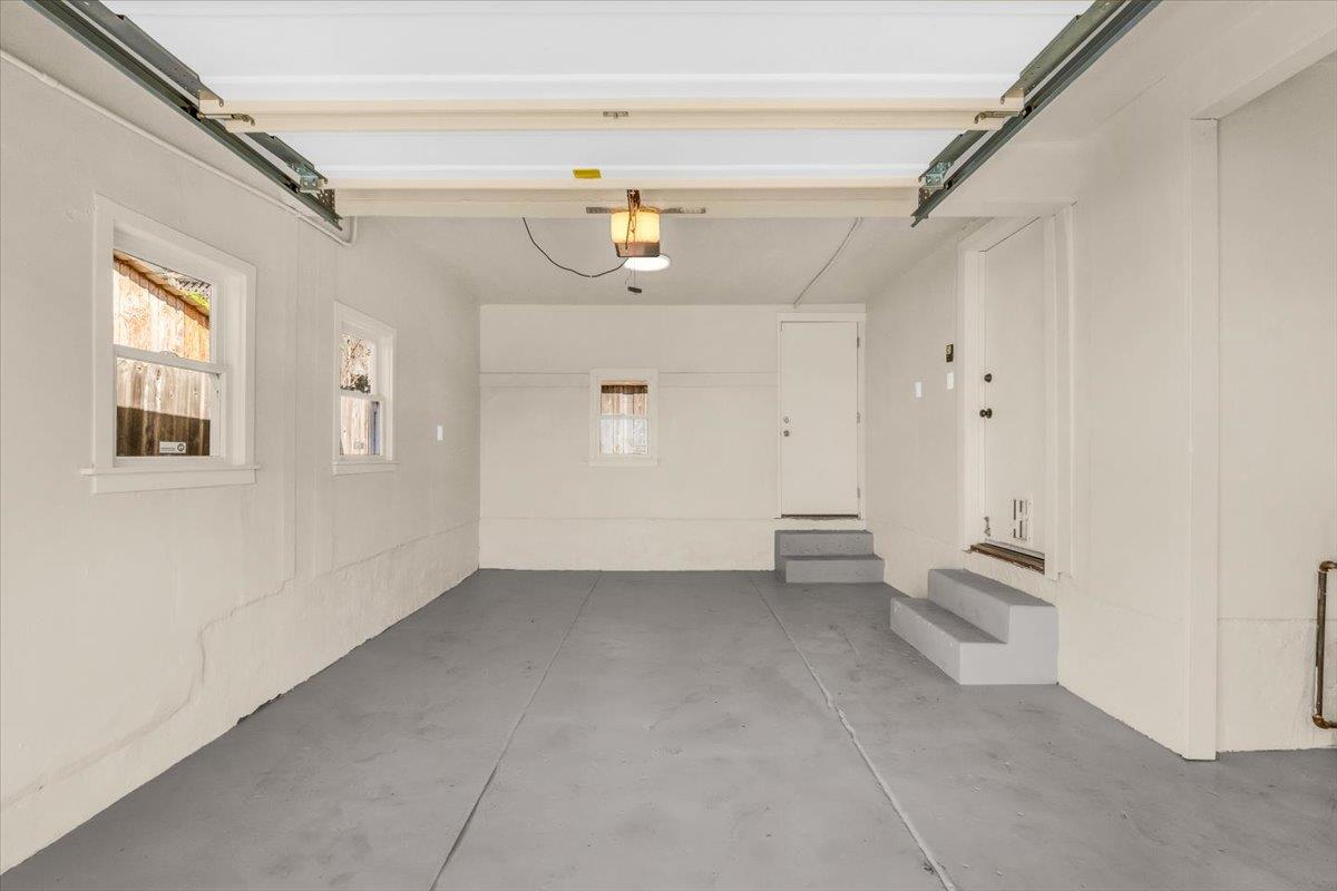 Detail Gallery Image 30 of 32 For 1224 Harding St, Seaside,  CA 93955 - 2 Beds | 1 Baths