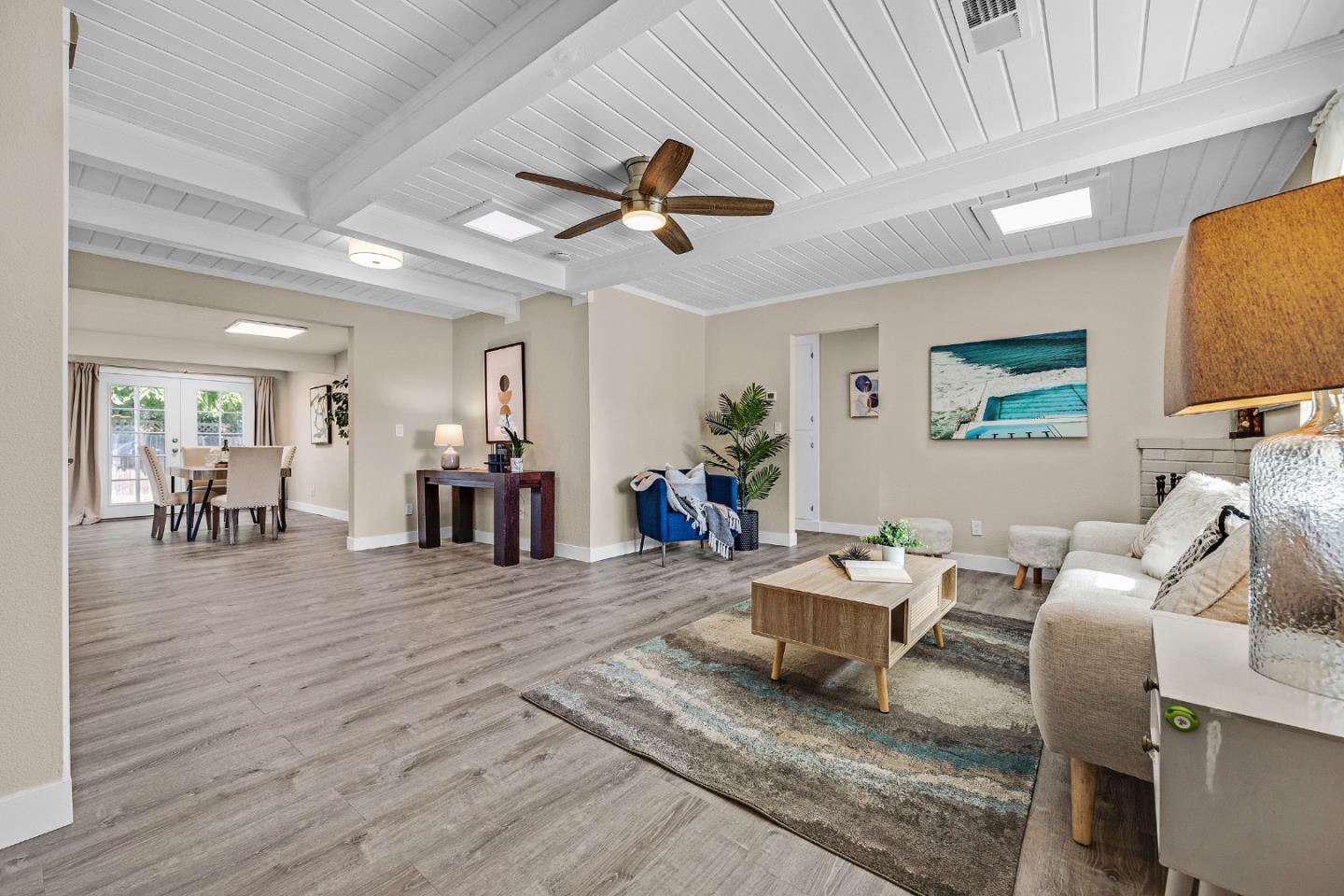 Detail Gallery Image 3 of 29 For 2859 Hillside Ave, Concord,  CA 94520 - 3 Beds | 2 Baths