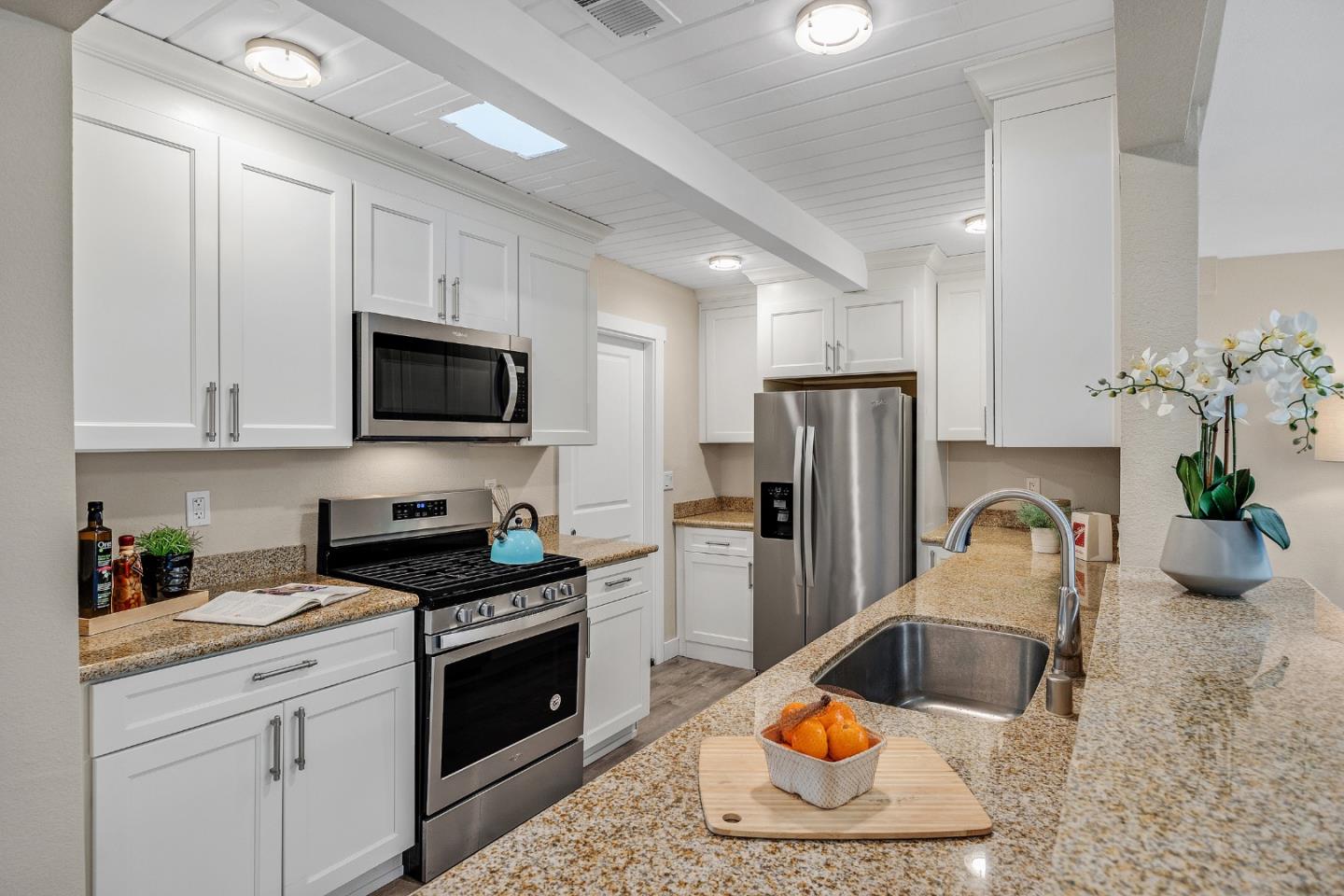 Detail Gallery Image 6 of 29 For 2859 Hillside Ave, Concord,  CA 94520 - 3 Beds | 2 Baths